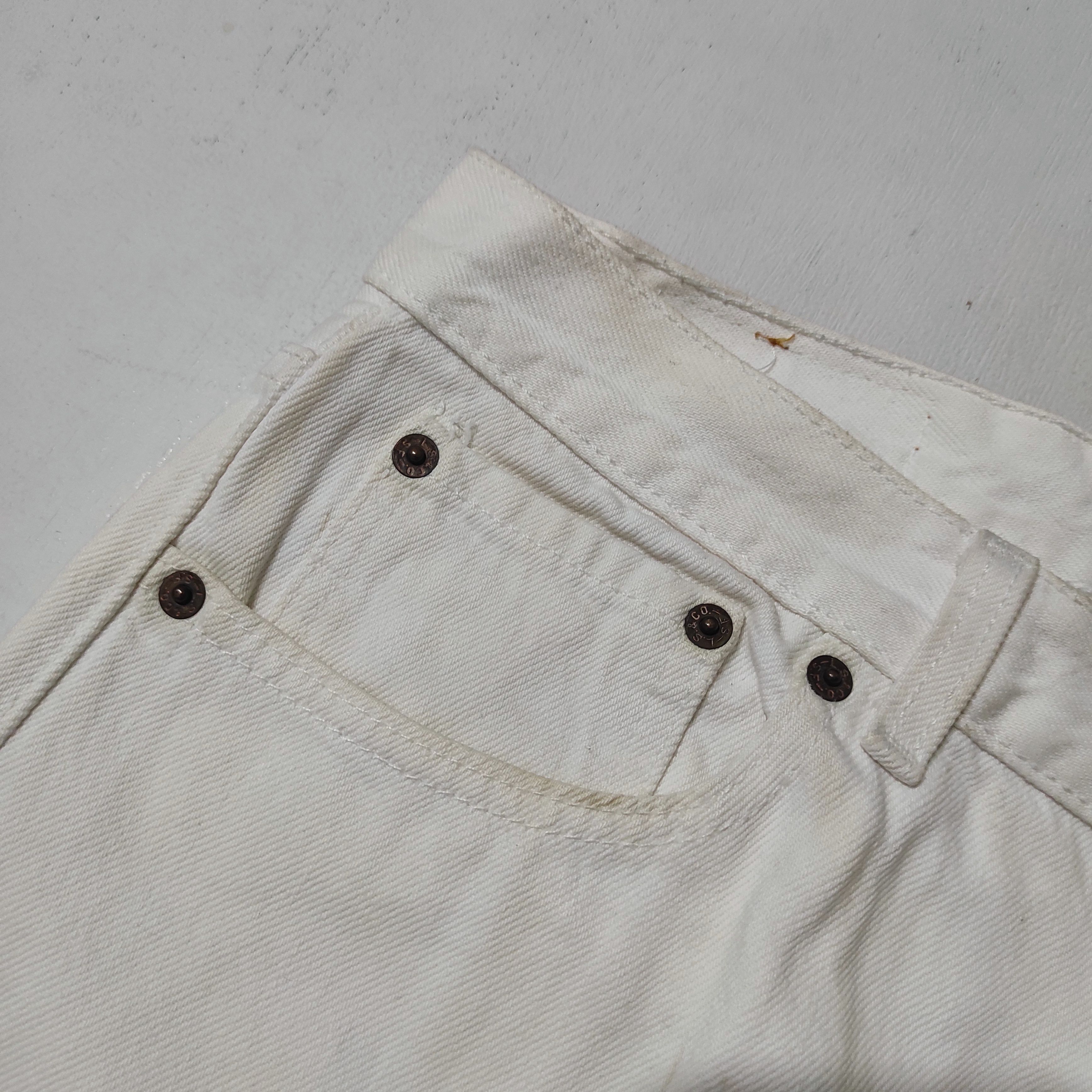 Levi's Vintage Levis 501 White Denim Jeans Made in USA Size US 32 / EU 48 - 6 Thumbnail