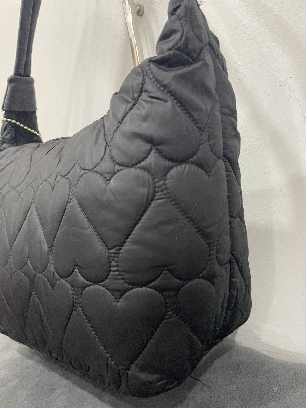 Moschino Authentic MOSCHINO Quilted Nylon Hoba Bag Size ONE SIZE - 6 Thumbnail