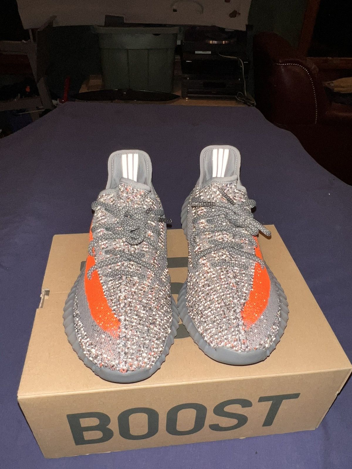 Adidas Adidas Yeezy 350 v2 beluga reflective Size US 8.5 / EU 41-42 - 2 Thumbnail