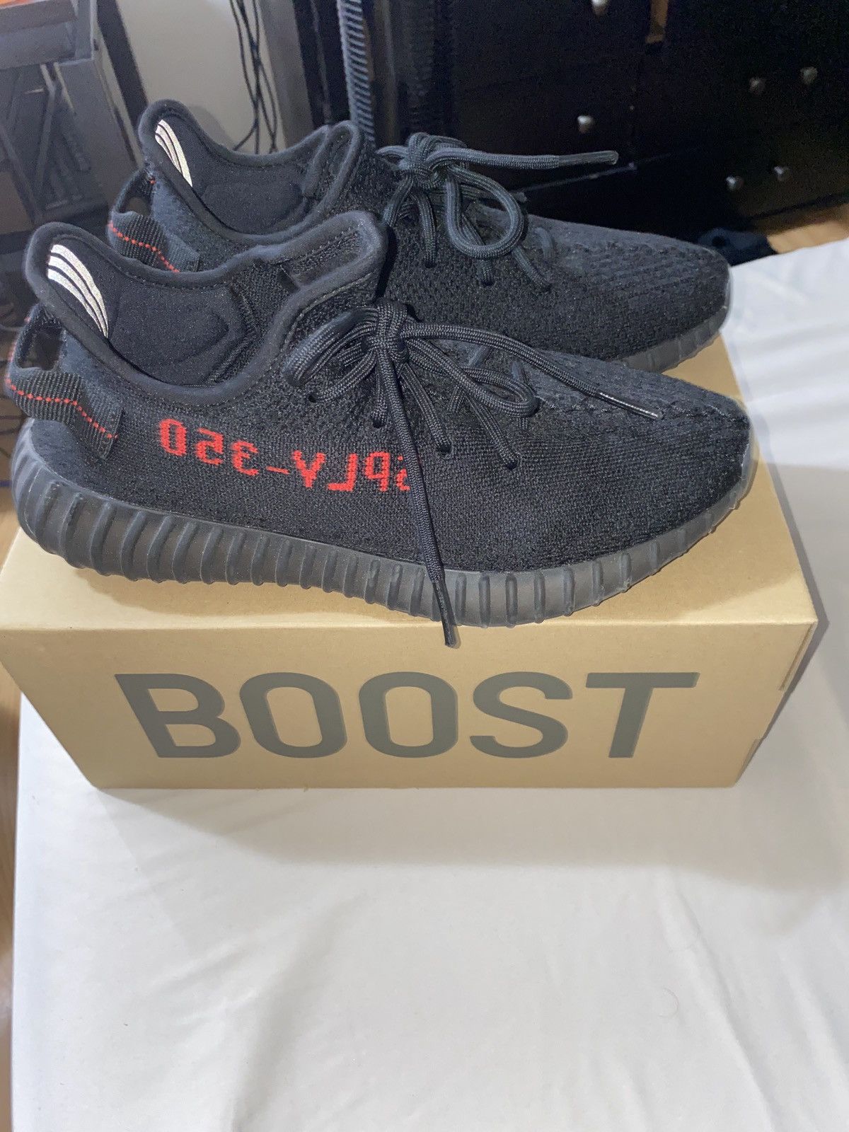 Adidas × Kanye West Yeezy Boost 350 V2 Bred 2017 Size US 8.5 / EU 41-42 - 8 Thumbnail