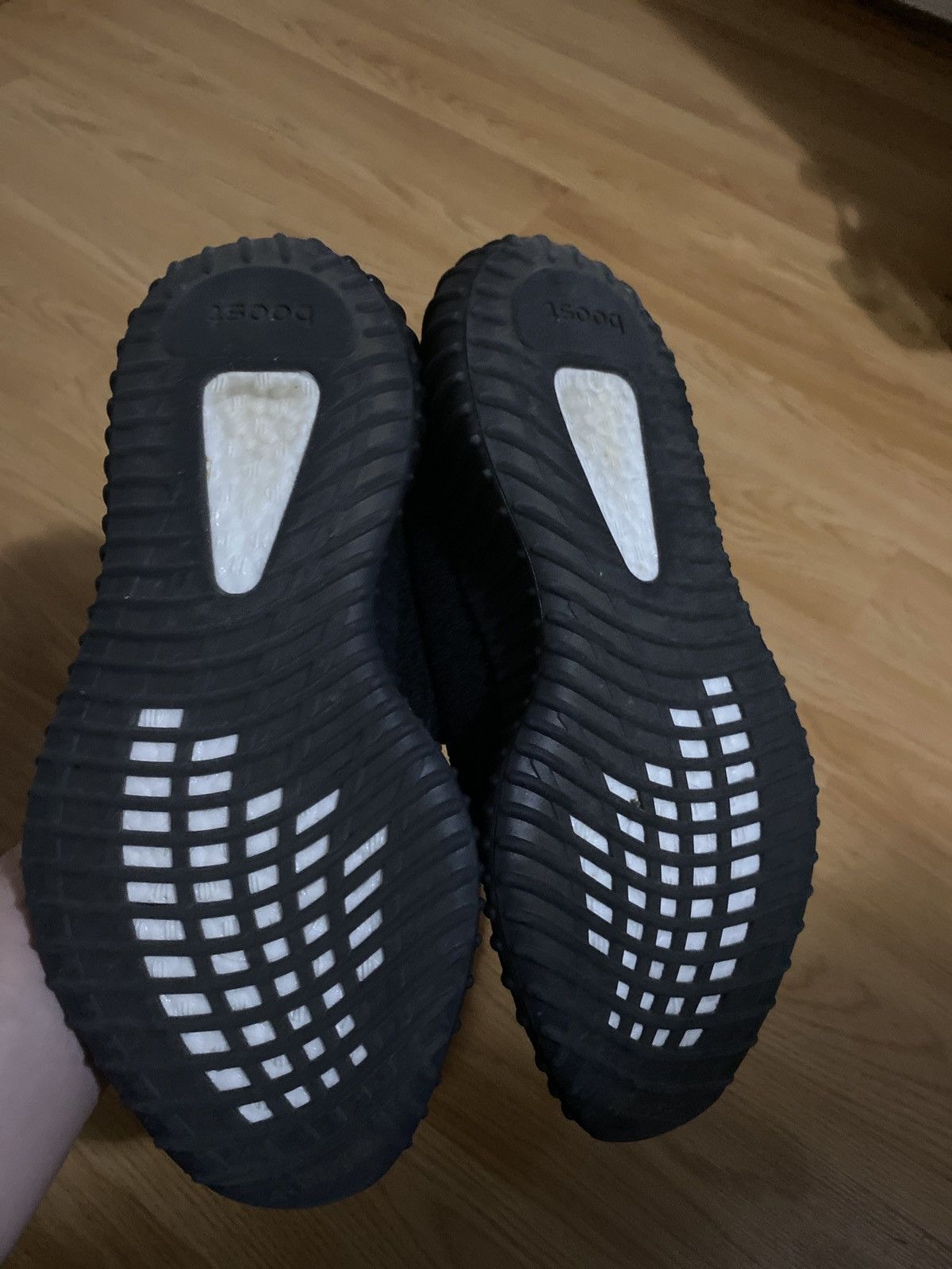 Adidas × Kanye West Yeezy Boost 350 V2 Bred 2017 Size US 8.5 / EU 41-42 - 5 Thumbnail