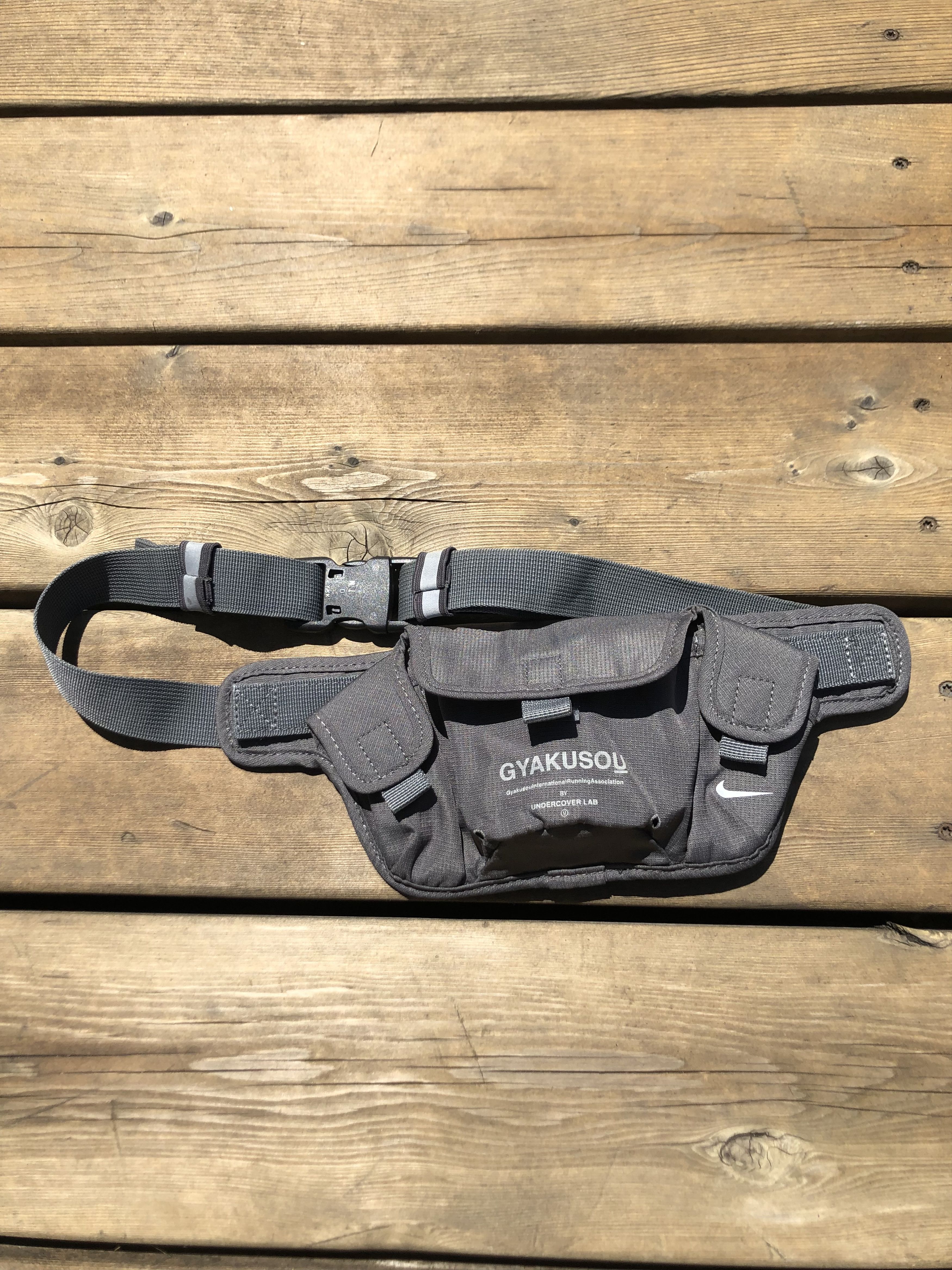 gyakusou tailwind cap