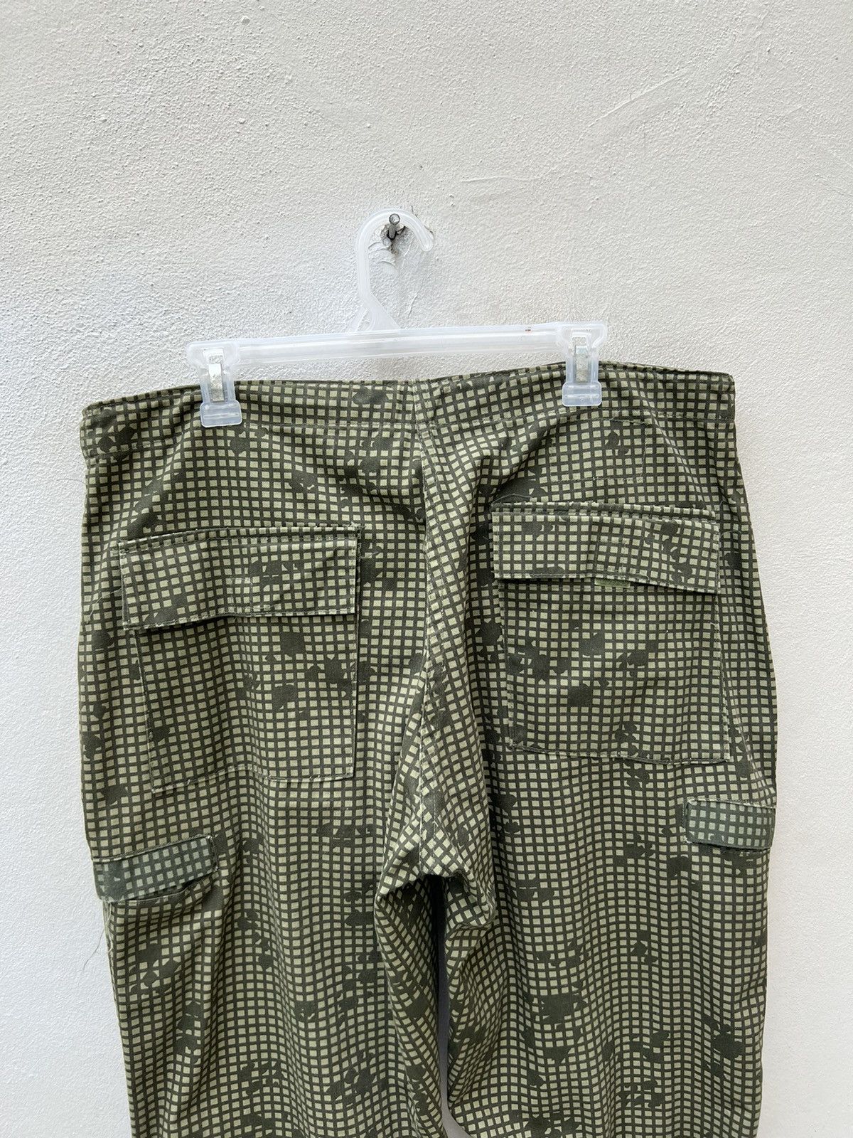 Vintage Vintage 1983 G-B MFRS., INC. Night Camouflage Trouser Size US 34 / EU 50 - 14 Thumbnail