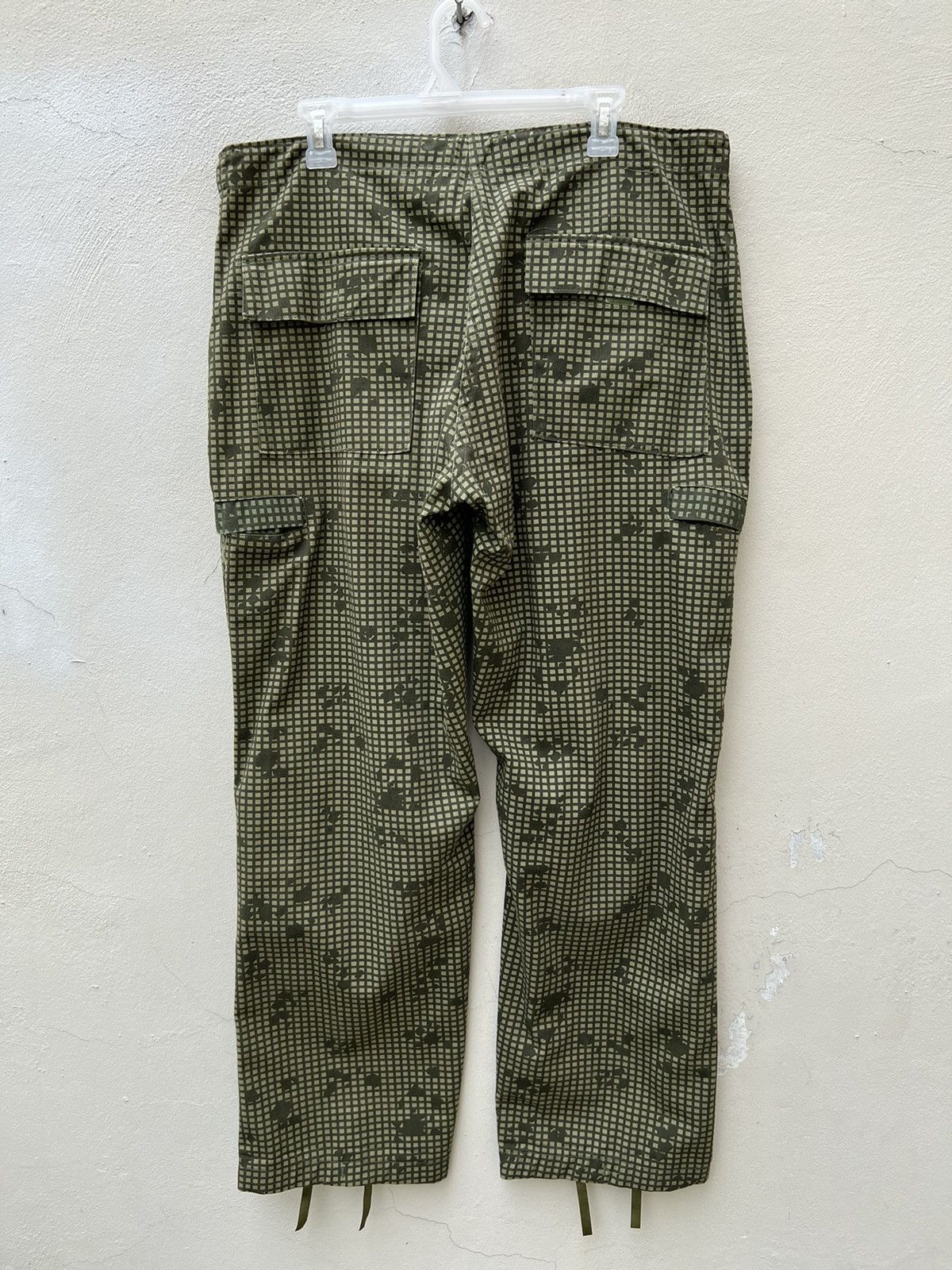 Vintage Vintage 1983 G-B MFRS., INC. Night Camouflage Trouser Size US 34 / EU 50 - 13 Thumbnail