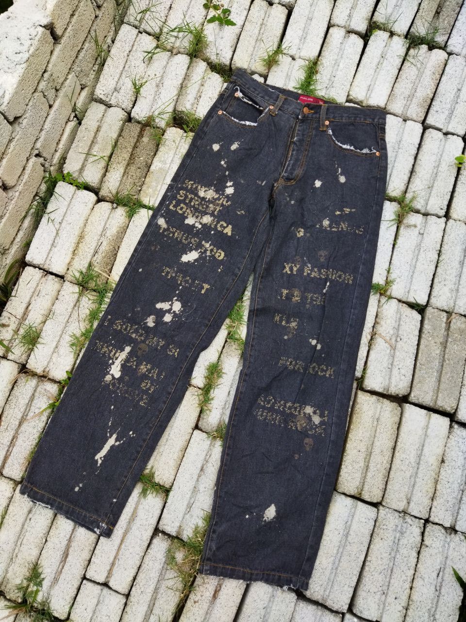 Japanese Brand Japanese Nylaus Japan Bleach Jeans - Size L Size US 32 / EU 48 - 2 Thumbnail