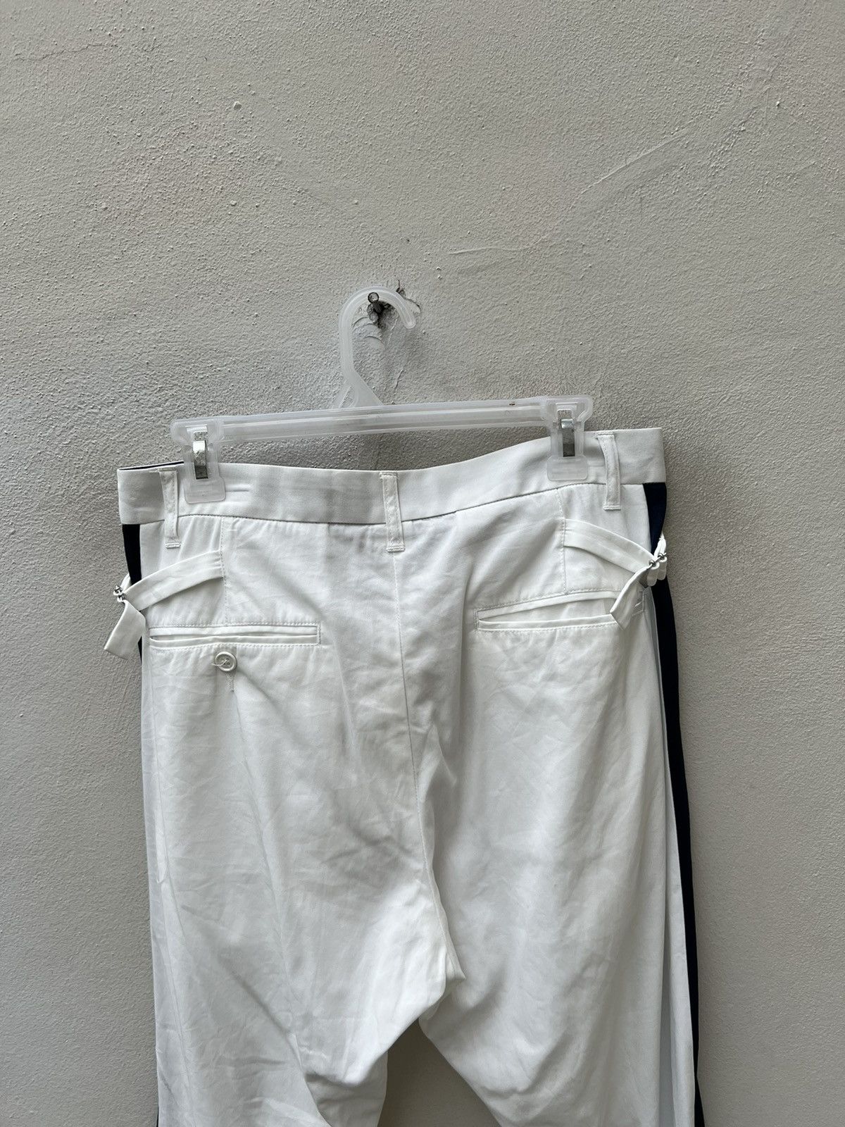 CABANE de ZUCCa × Issey Miyake Cabane de Zucca Japan Side Striped White Trouser Pant Size US 32 / EU 48 - 10 Thumbnail