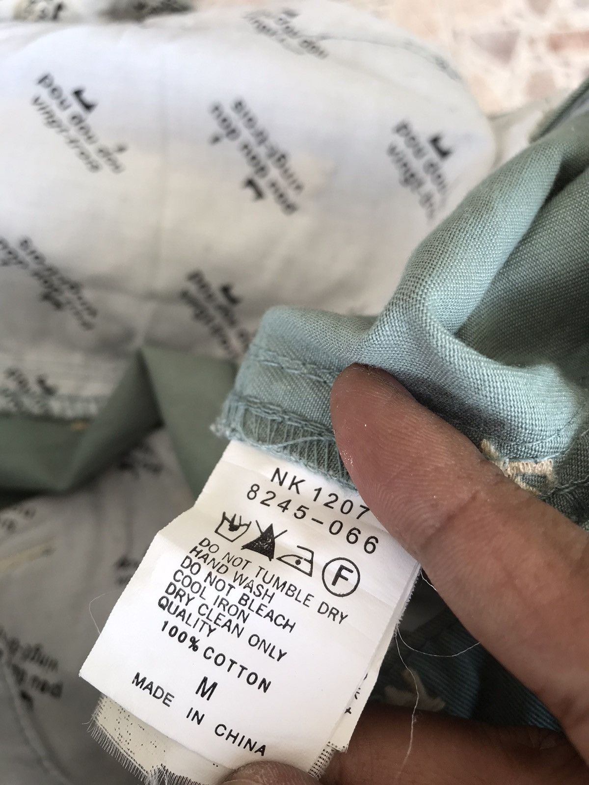 Issey Miyake × Japanese Brand × Vintage Vintage Pou dou dou Overprint Pant Size US 30 / EU 46 - 7 Thumbnail