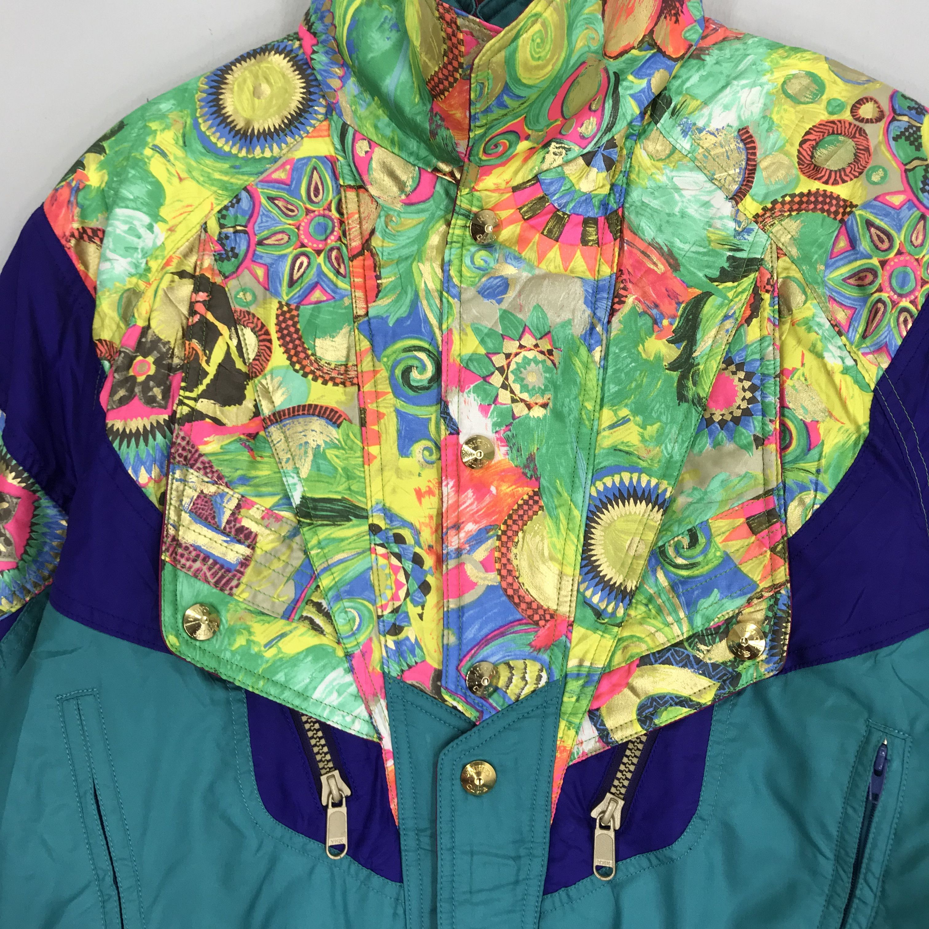 Vintage Ski Wear Snow Gear Winter Jacket Multicolour