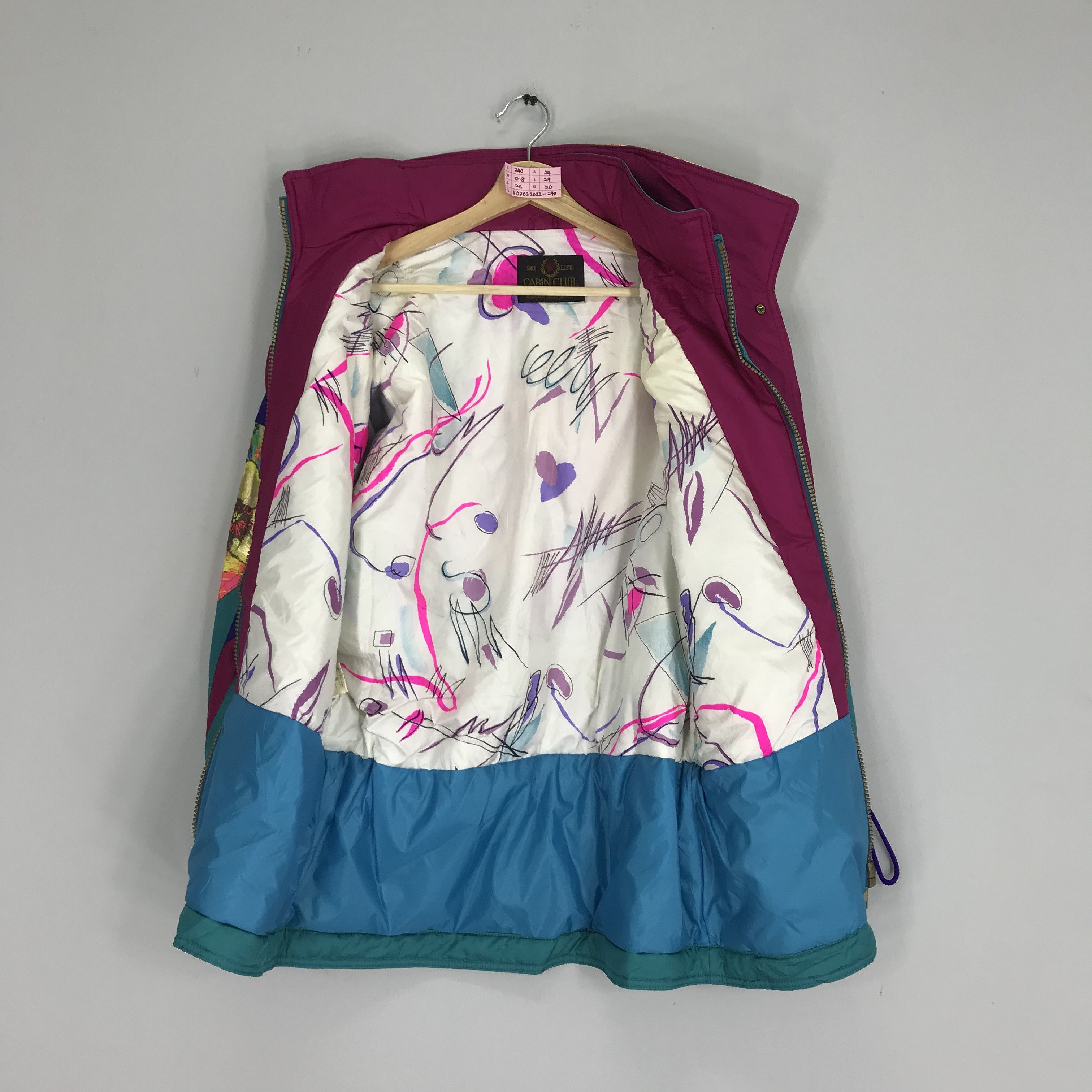 Vintage Ski Wear Snow Gear Winter Jacket Multicolour