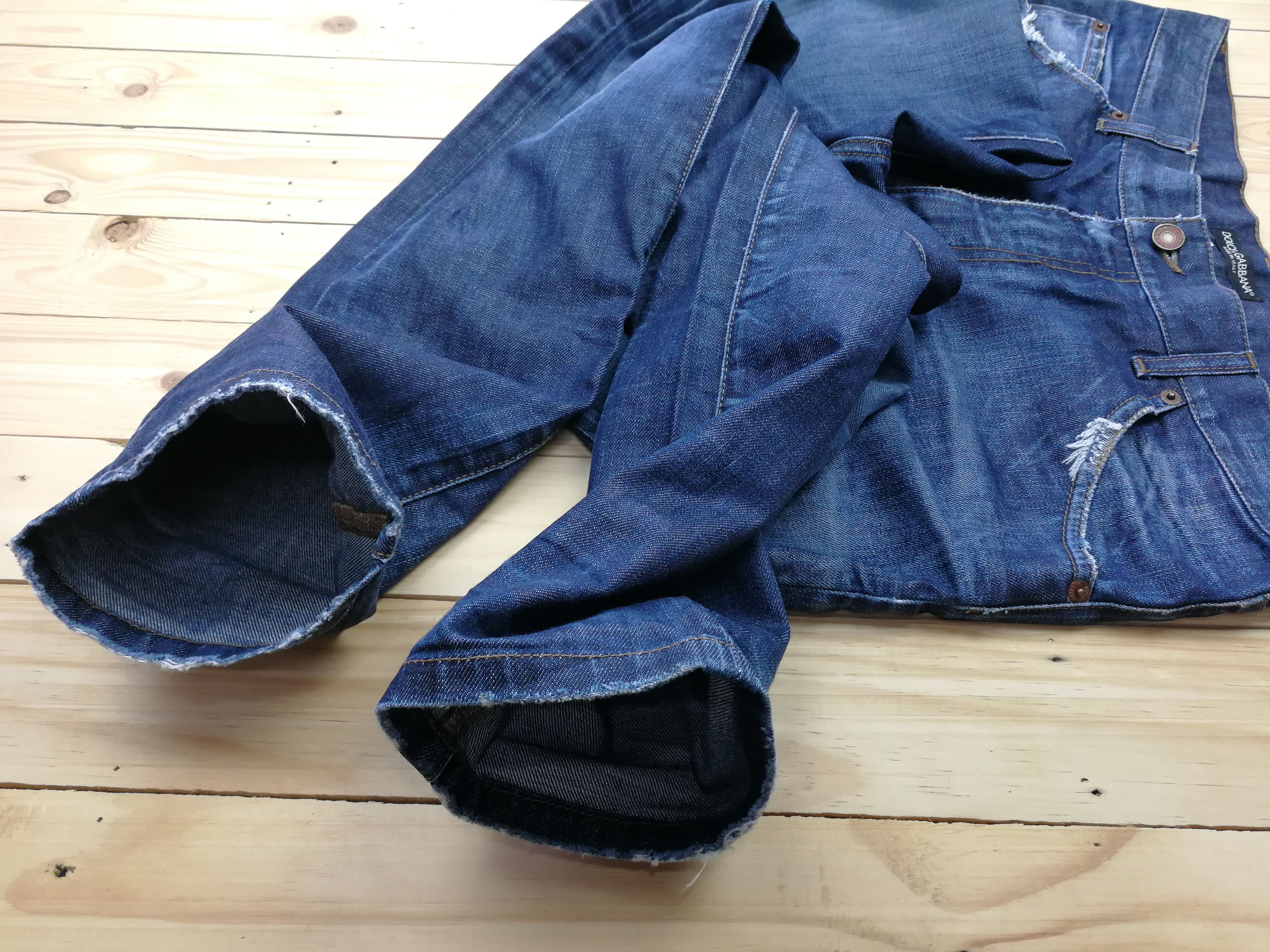 Dolce & Gabbana Dolce & Gabbana Slim Fit Denim Jeans Size US 32 / EU 48 - 1 Thumbnail