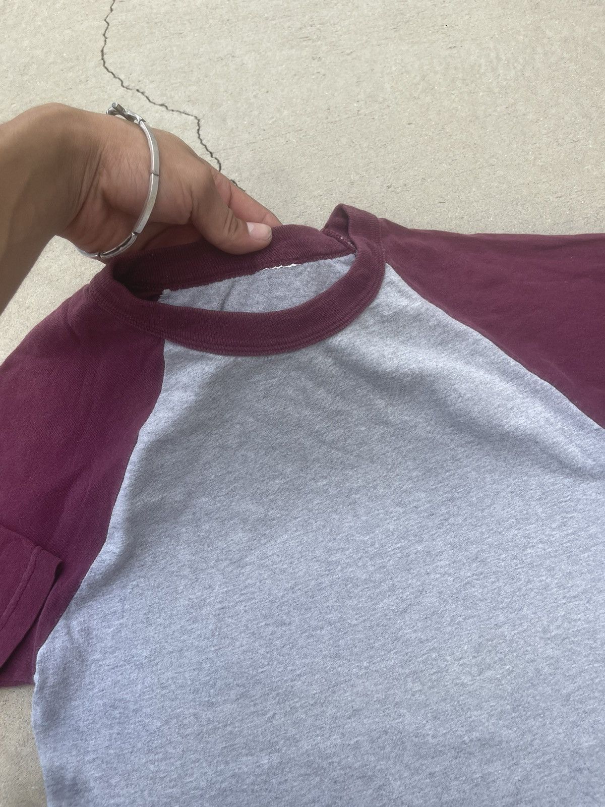 Vintage Vintage Y2K Grey/Burgundy Blank Raglan Baseball t M Size US M / EU 48-50 / 2 - 2 Thumbnail