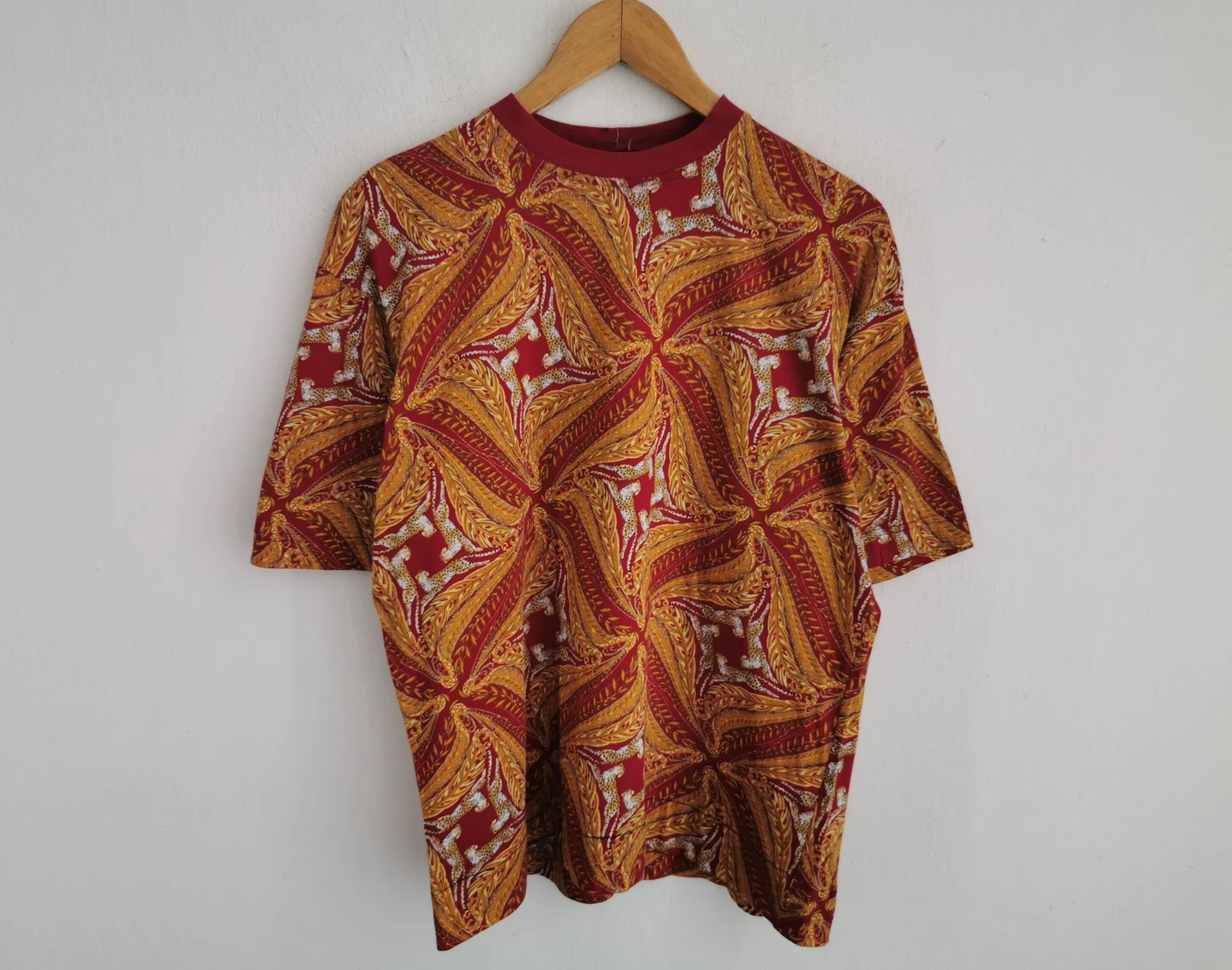 Salvatore Ferragamo Made In Italy Vintage T Shirt Size M