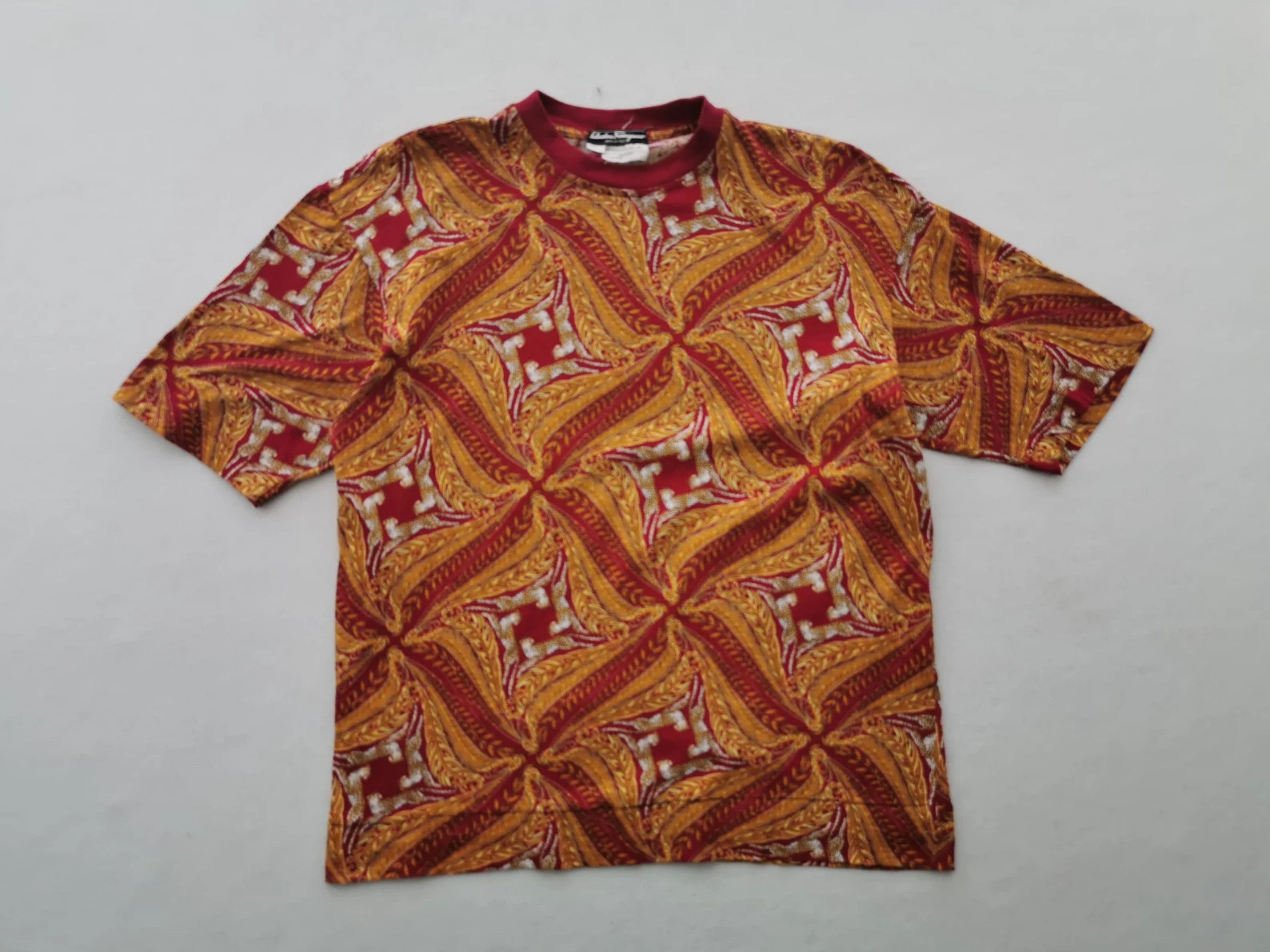 Salvatore Ferragamo Made In Italy Vintage T Shirt Size M