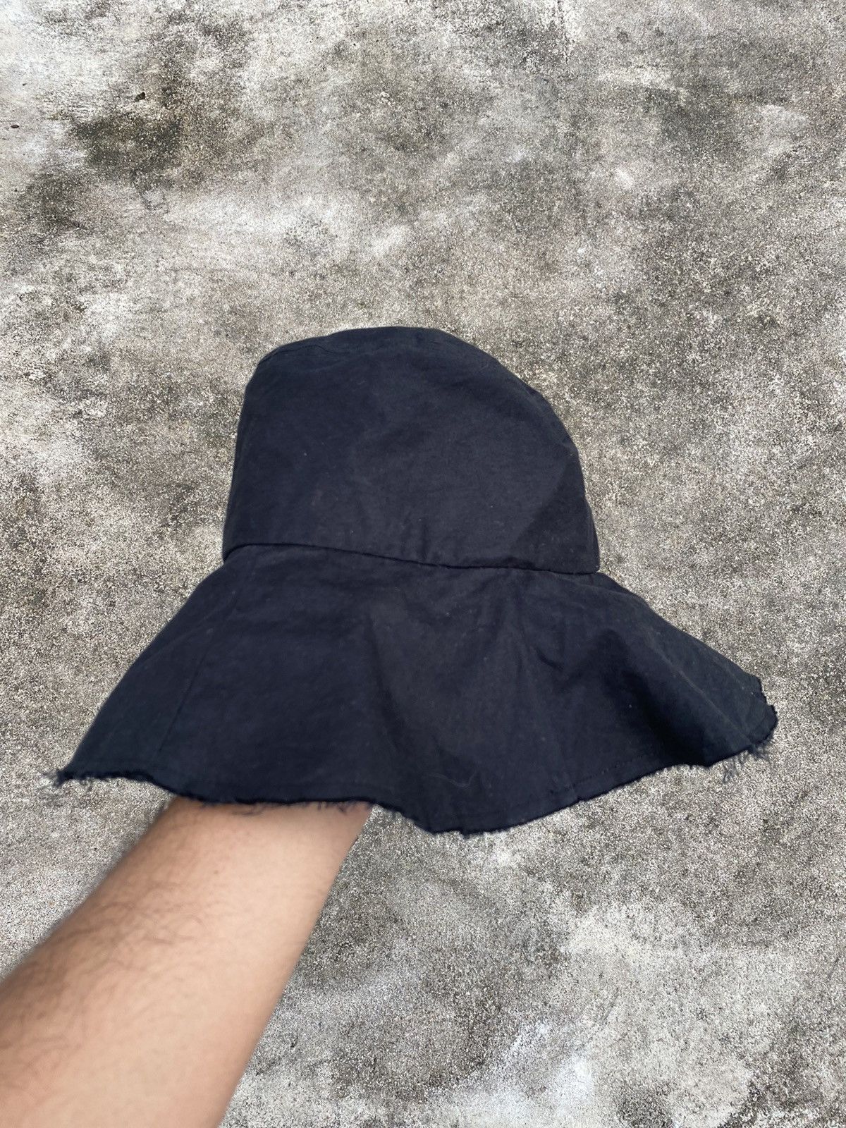 Beauty Beast × Japanese Brand 💸BINDINGOFFER💸Bucket Hat Japan Style Witch Size ONE SIZE - 2 Thumbnail