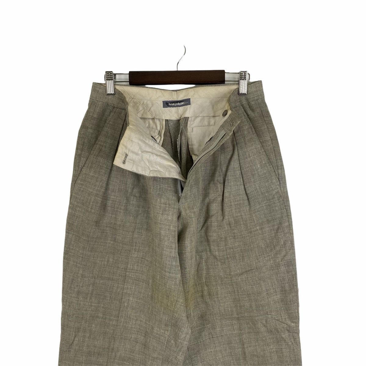 Issey Miyake × Japanese Brand × Vintage Vintage ISSEY MIYAKE Japanese Designer Trouser Casual Pants Size US 28 / EU 44 - 5 Thumbnail