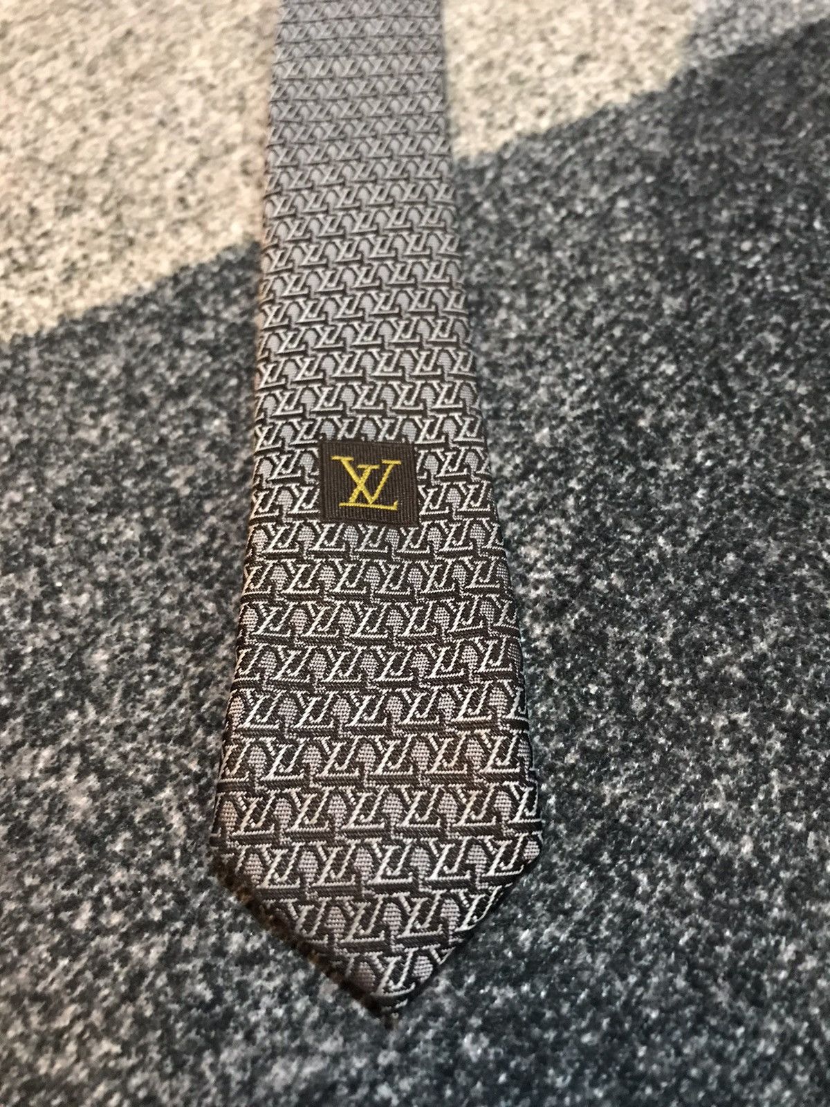 Louis Vuitton 💸BINDINGOFFER💸LOUIS VUITTON MONOGRAM SILK TIES Size ONE SIZE - 4 Thumbnail