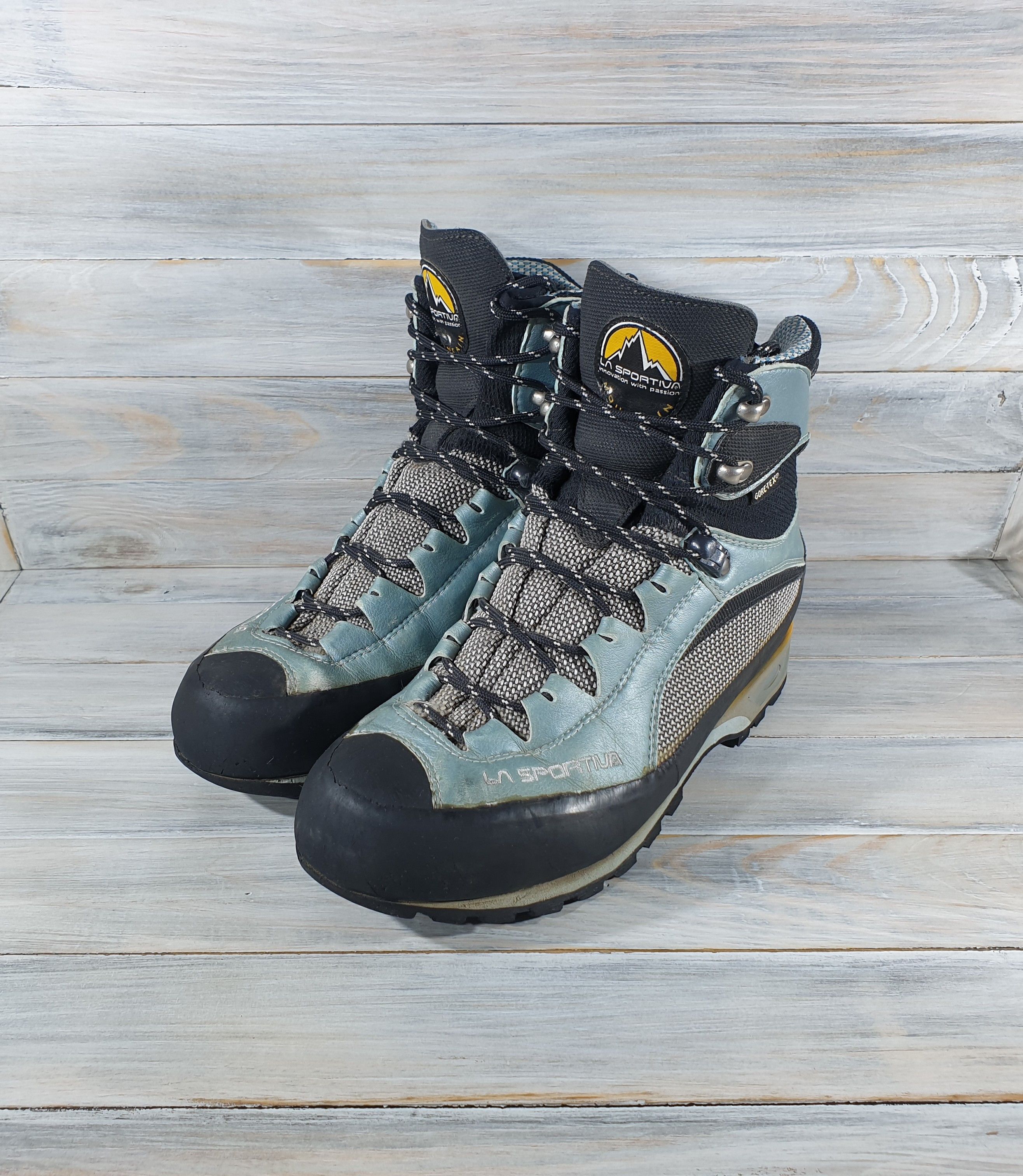 Goretex × La Sportiva La Sportiva TRANGO S EVO GTX Gore-Tex Mountaineering Hiking Size US 9 / IT 39 - 17 Thumbnail
