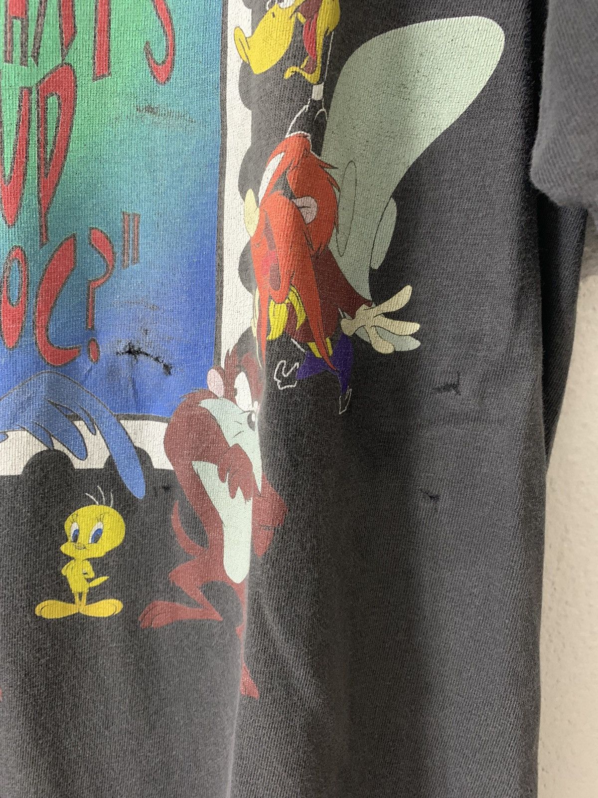 Cartoon Network Vintage Copyright 1997 Looney Tunes Tee Size US M / EU 48-50 / 2 - 10 Thumbnail