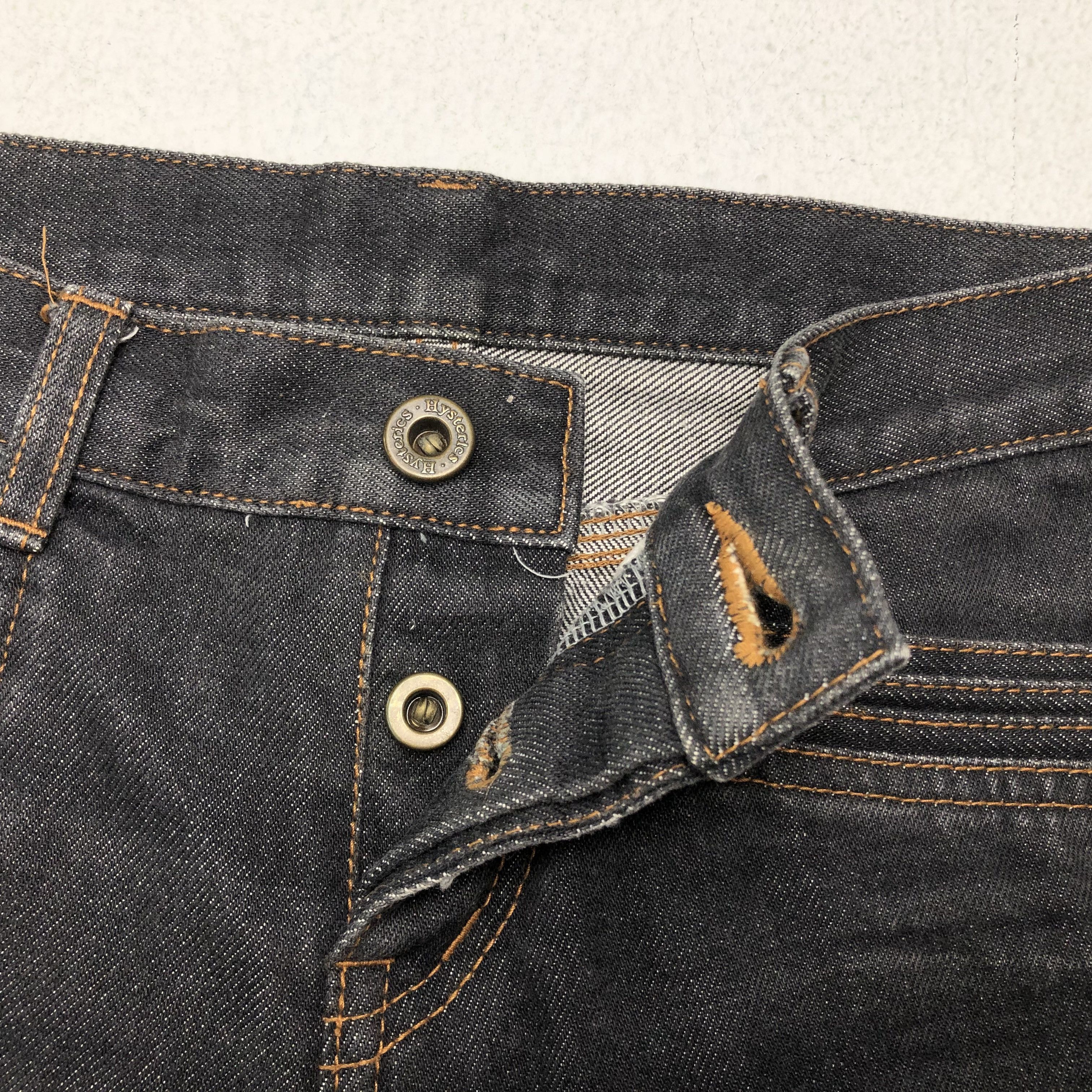 Hysteric Glamour × Japanese Brand × Vintage Vintage Hysteric Glamour Custom Big Logo Design Denim Jeans Size US 27 - 12 Thumbnail