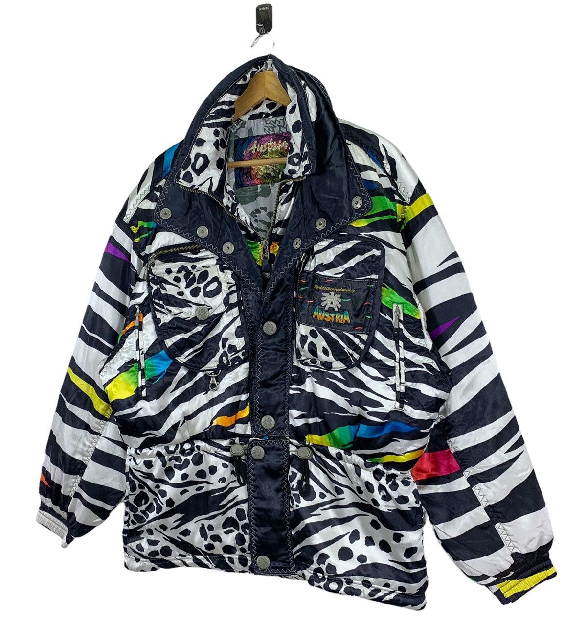 Asics × Vintage VINTAGE ASICS ZEBRA AUSTRIA NEON SKIWEAR SATIN JACKET Size US L / EU 52-54 / 3 - 3 Thumbnail