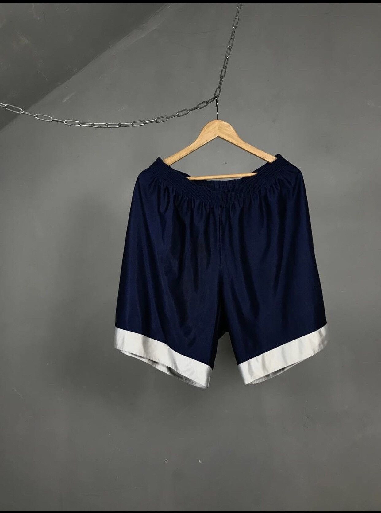 Nike × Vintage Nike Vintage Swoosh Streetwear Vintage Shorts Size US 38 / EU 54 - 1 Thumbnail