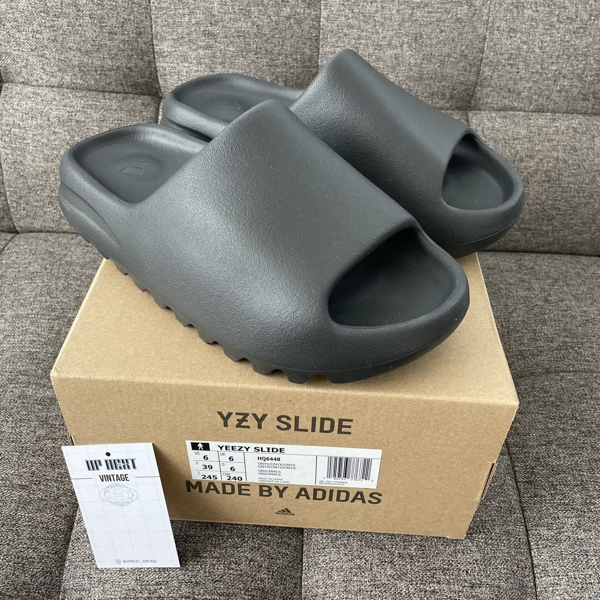 Grailed sales yeezy slides