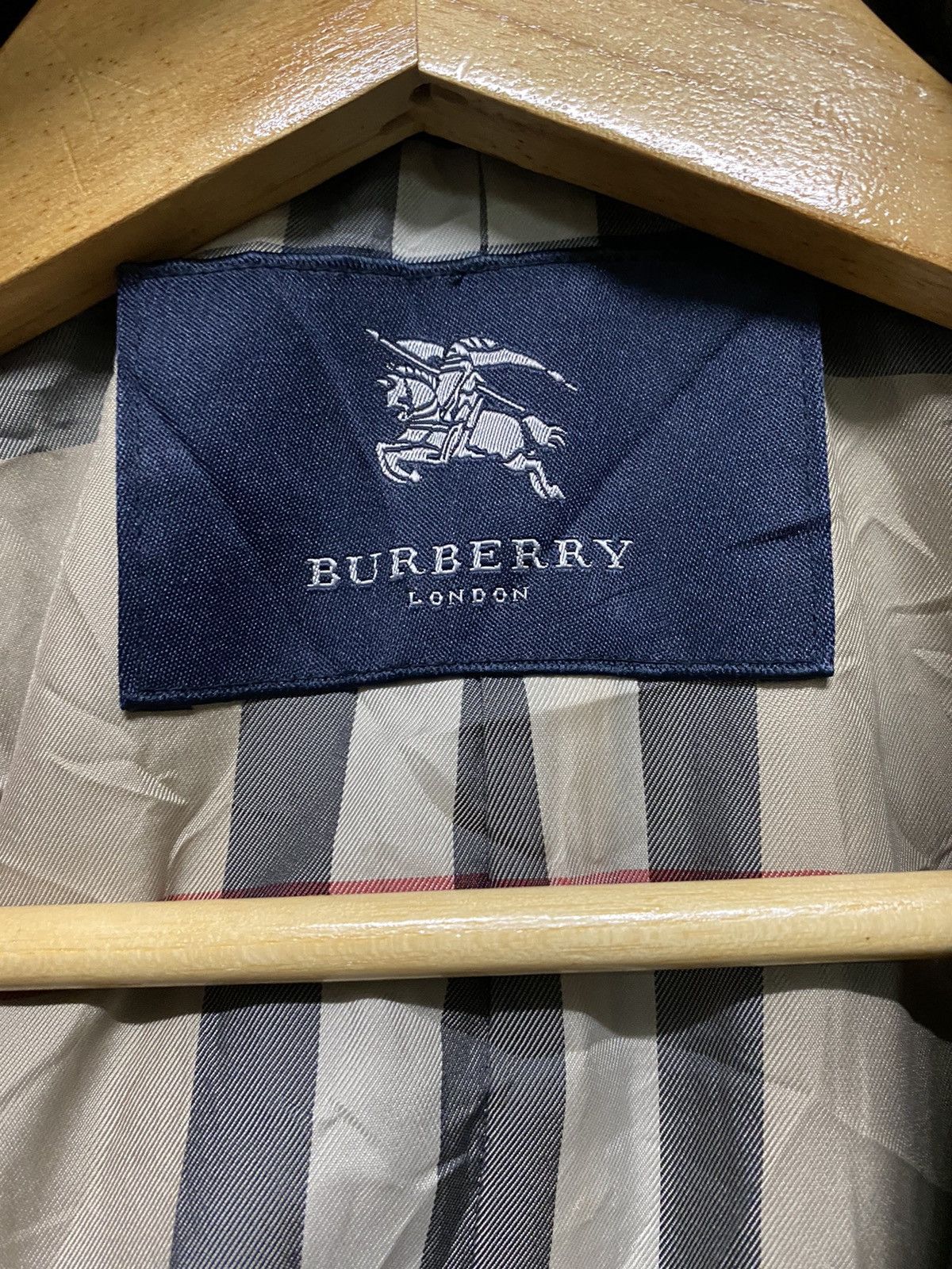 Burberry Vintage Burberry Long Jacket Size US XL / EU 56 / 4 - 6 Thumbnail