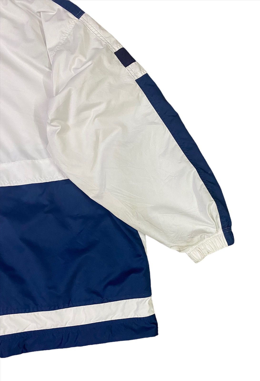 Sergio Tacchini Rare!! Vintage Sergio Tacchini Windbreaker Jacket Size US M / EU 48-50 / 2 - 8 Thumbnail