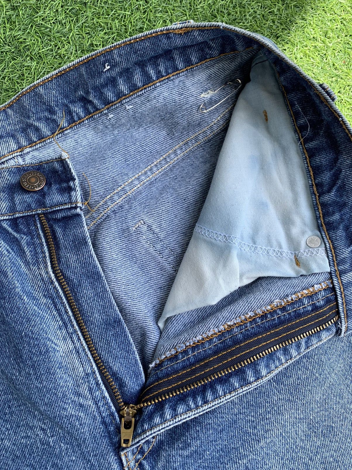 Levi's × Levi's Vintage Clothing Vintage levis 517 Flare Jeans Size US 31 - 12 Thumbnail