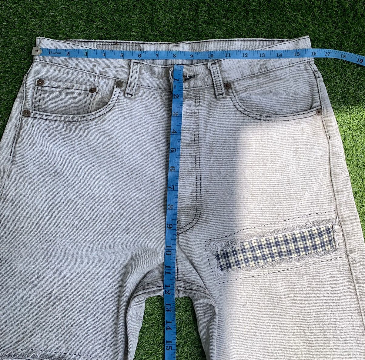 Levi's Vintage levis 501 Distressed stone wash Size US 32 / EU 48 - 12 Thumbnail