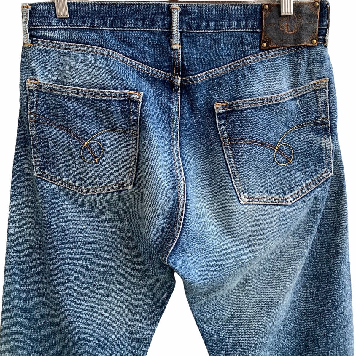 Blue Blue Japan × Japan Blue × Japanese Brand Vintage Distressed Japan Blue Selvedge Jeans Size US 32 / EU 48 - 4 Thumbnail