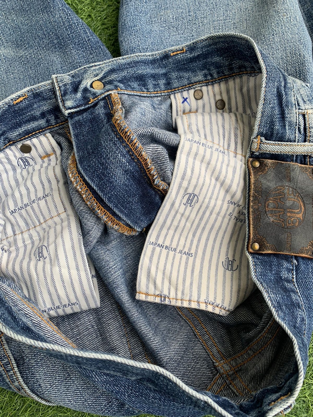 Blue Blue Japan × Japan Blue × Japanese Brand Vintage Distressed Japan Blue Selvedge Jeans Size US 32 / EU 48 - 12 Thumbnail