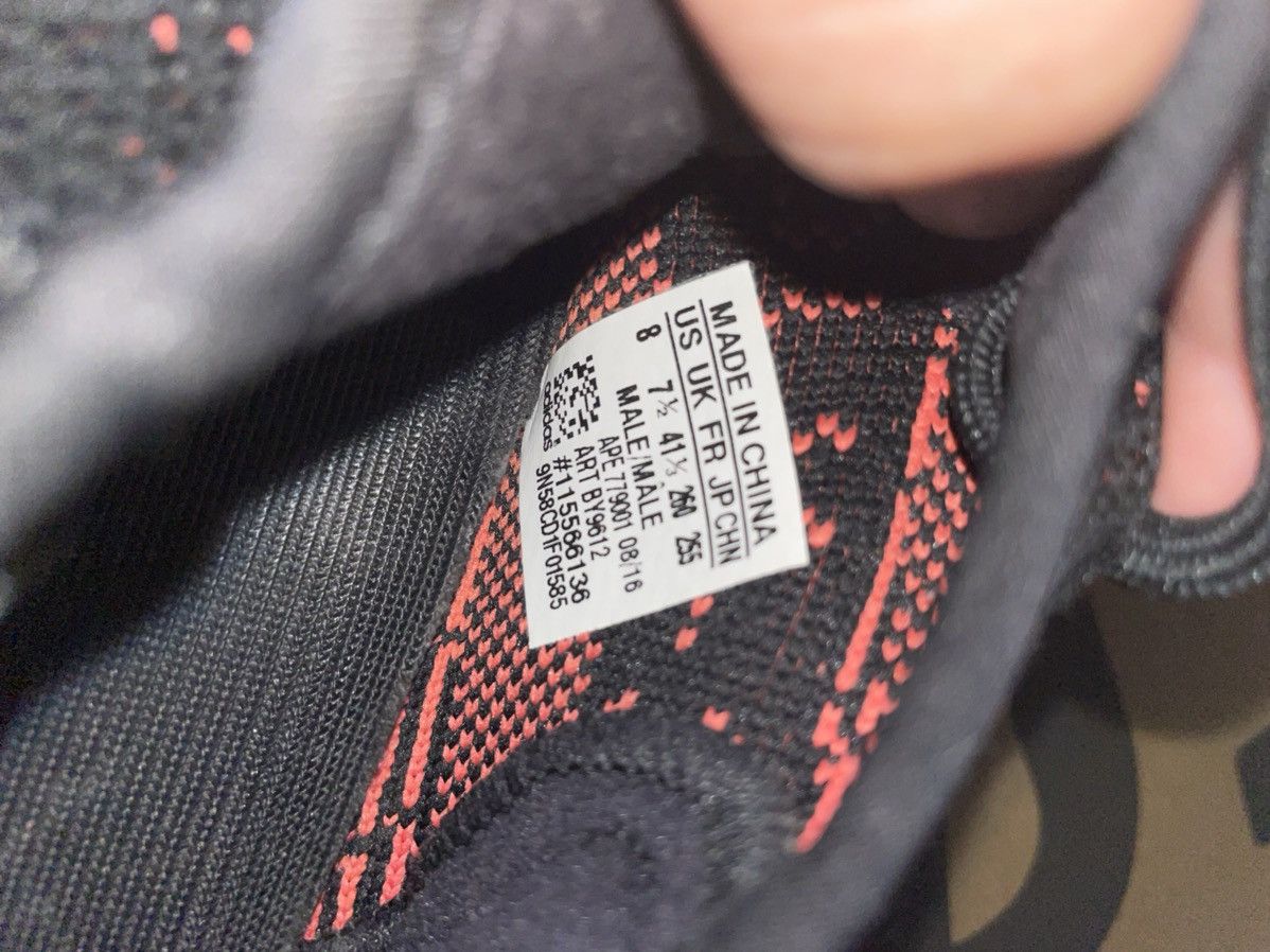 Adidas Adidas Yeezy Boost 350 V2 Red Stripe Size US 8 / EU 41 - 9 Thumbnail