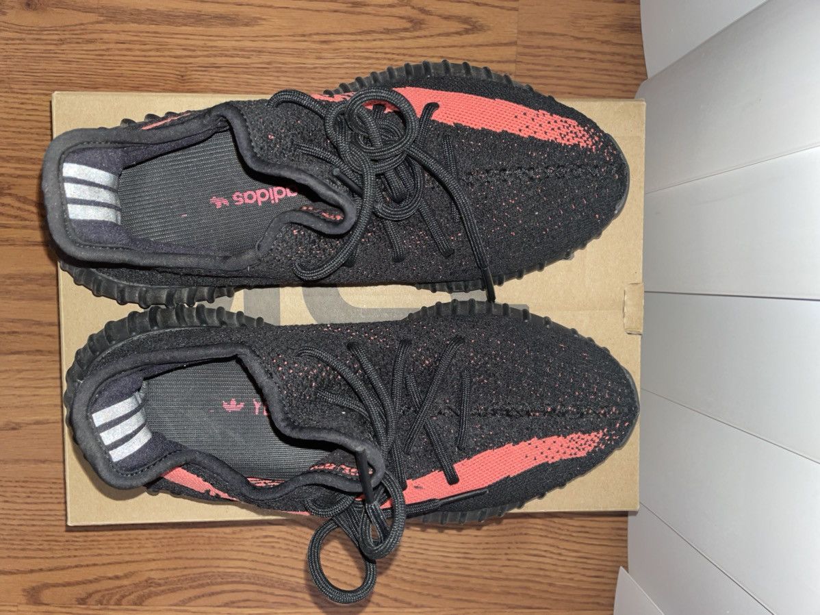 Adidas Adidas Yeezy Boost 350 V2 Red Stripe Size US 8 / EU 41 - 5 Thumbnail
