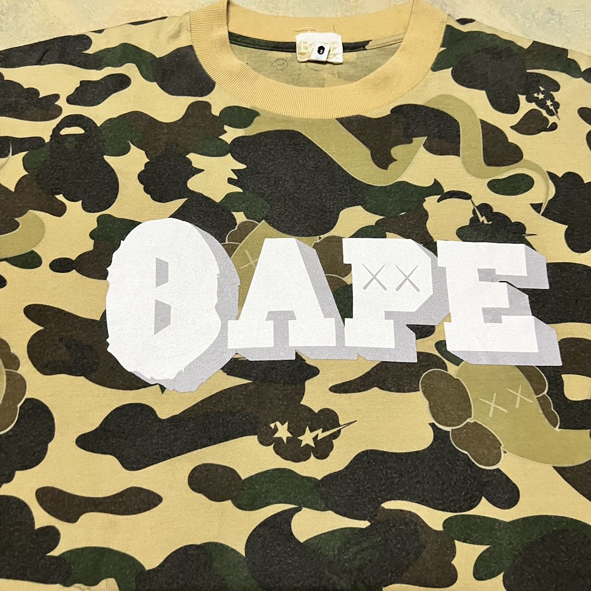 Bape × Kaws Bathing Ape X Kaws Camo Big Logo Size US M / EU 48-50 / 2 - 3 Thumbnail