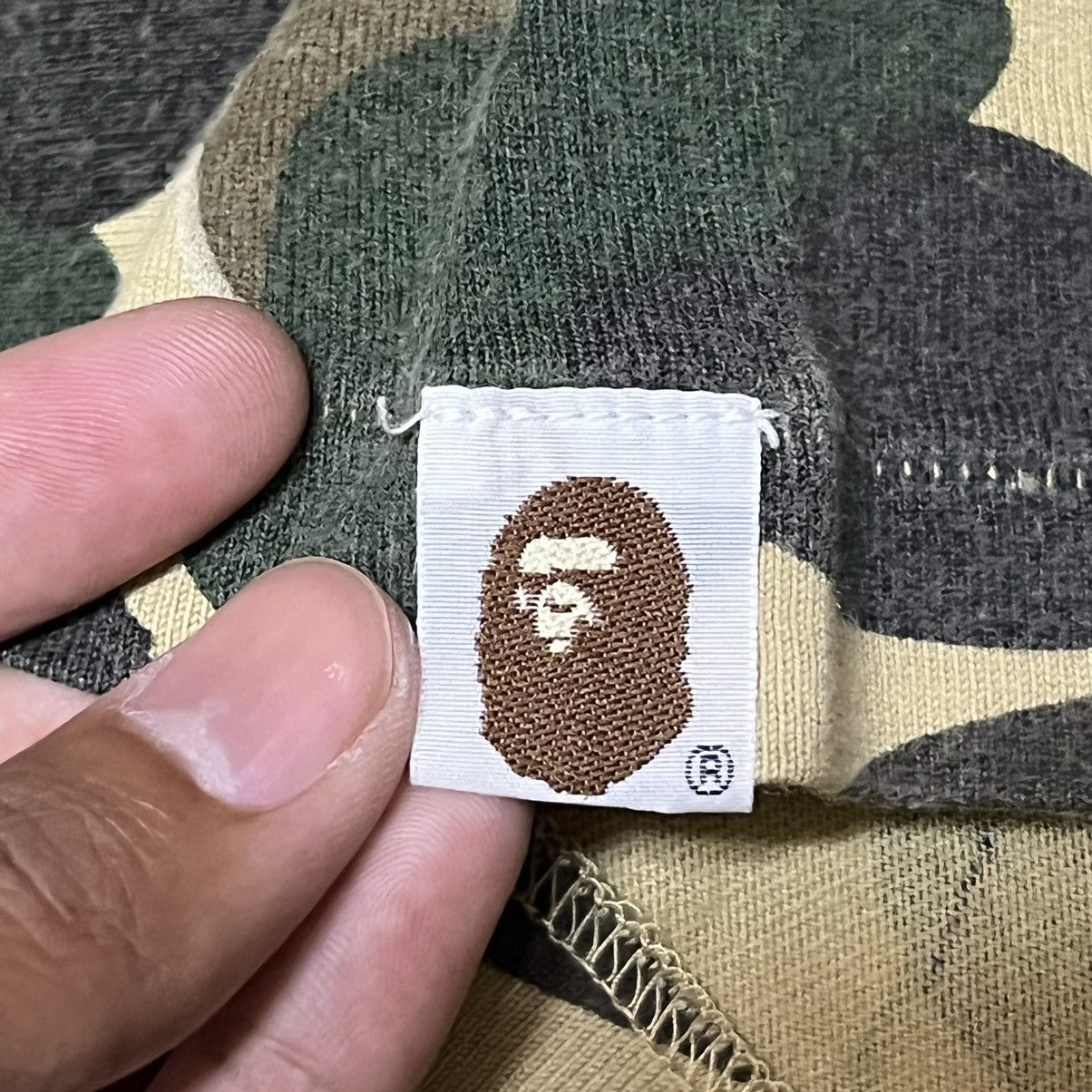 Bape × Kaws Bathing Ape X Kaws Camo Big Logo Size US M / EU 48-50 / 2 - 6 Thumbnail