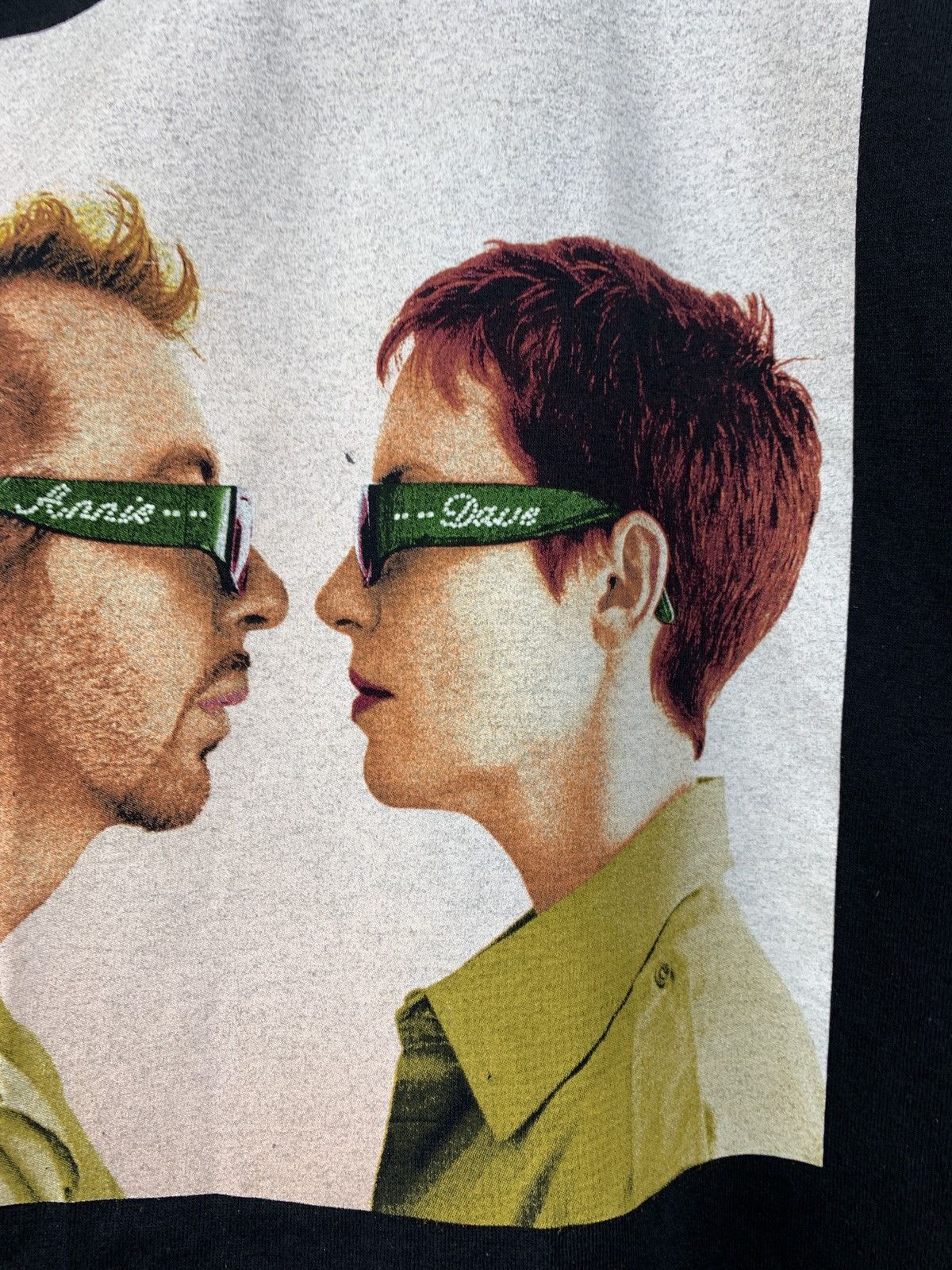 Band Tees Vintage Eurythmics Peacetour Black T-Shirt Size US XL / EU 56 / 4 - 9 Thumbnail