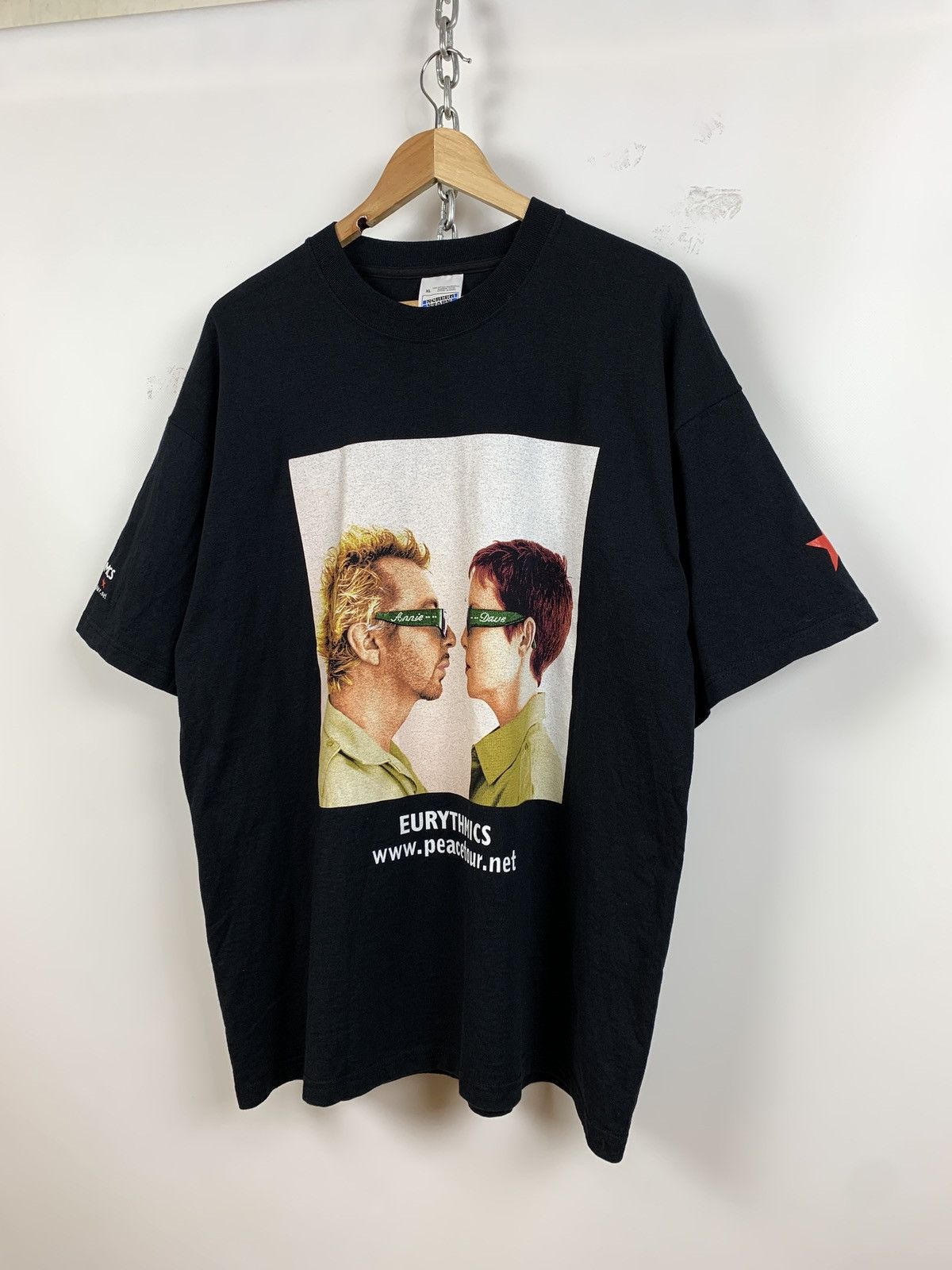 Band Tees Vintage Eurythmics Peacetour Black T-Shirt Size US XL / EU 56 / 4 - 5 Thumbnail