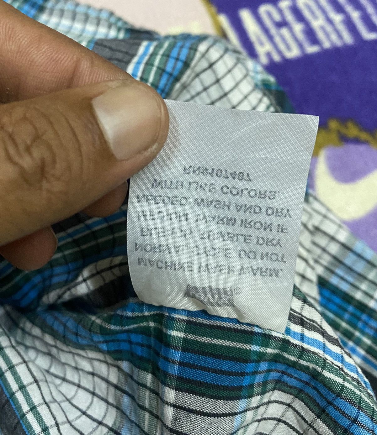 Levi's LEVIS Button Up Shirt with Backprint Skulls x Rare Size US M / EU 48-50 / 2 - 16 Thumbnail
