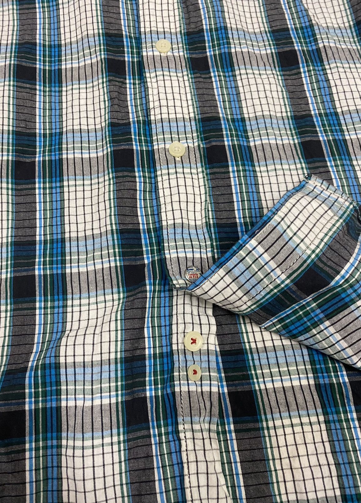Levi's LEVIS Button Up Shirt with Backprint Skulls x Rare Size US M / EU 48-50 / 2 - 12 Thumbnail