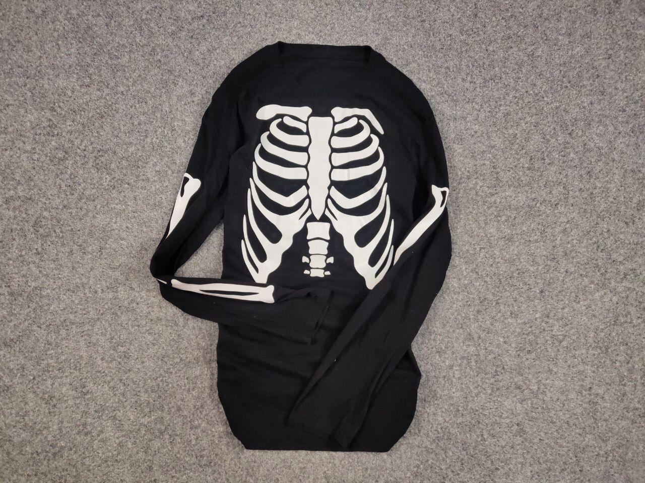 Japanese Brand Vintage 90's Skeleton Print Long Sleeve Black Sweatshirt Size US M / EU 48-50 / 2 - 11 Thumbnail