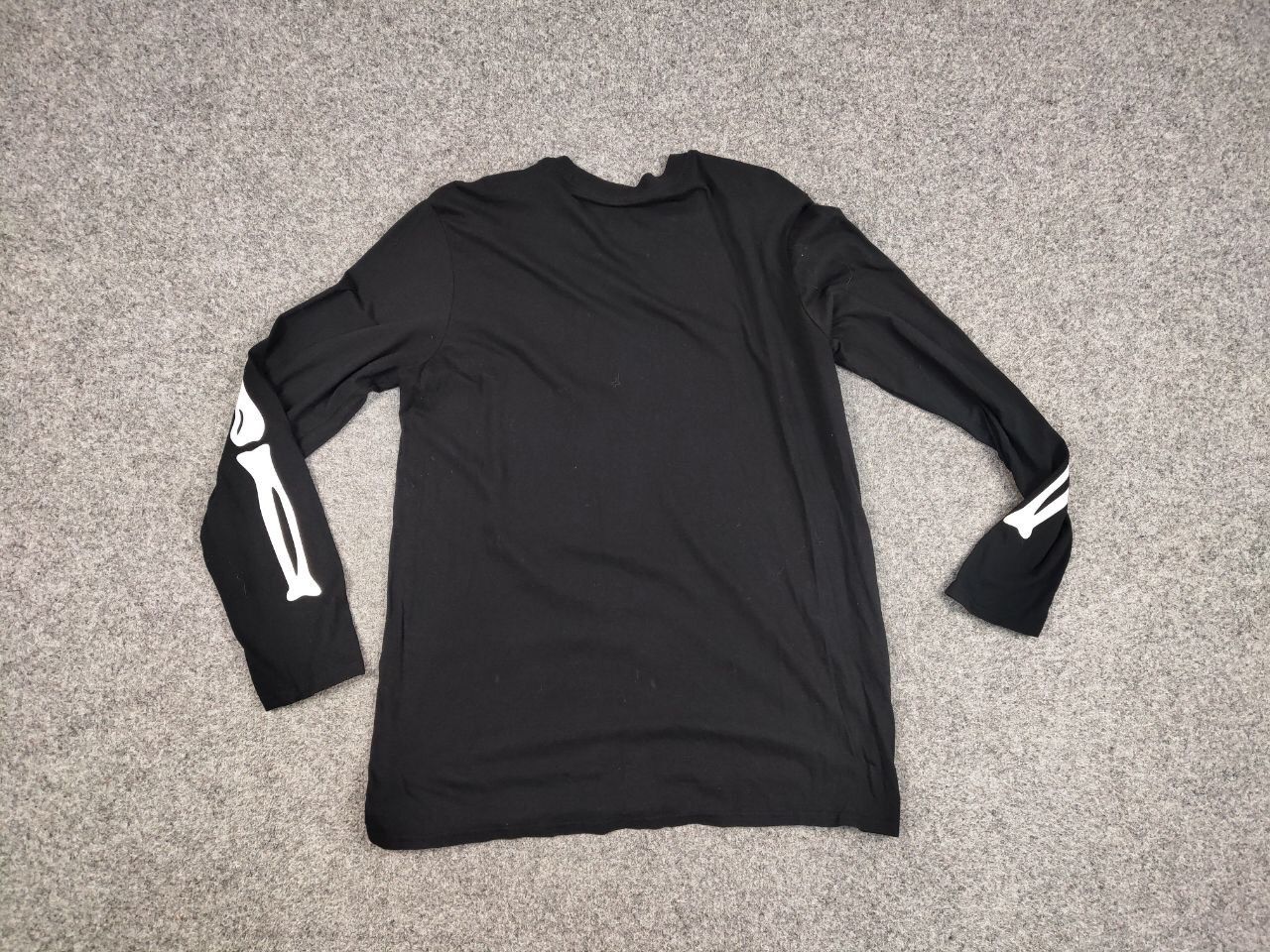 Japanese Brand Vintage 90's Skeleton Print Long Sleeve Black Sweatshirt Size US M / EU 48-50 / 2 - 14 Thumbnail