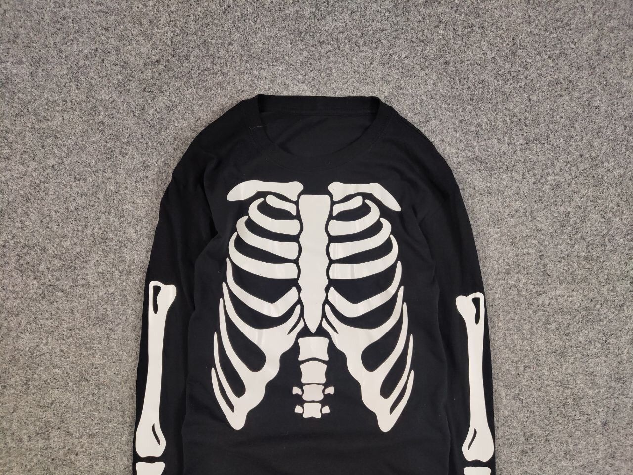 Japanese Brand Vintage 90's Skeleton Print Long Sleeve Black Sweatshirt Size US M / EU 48-50 / 2 - 8 Thumbnail