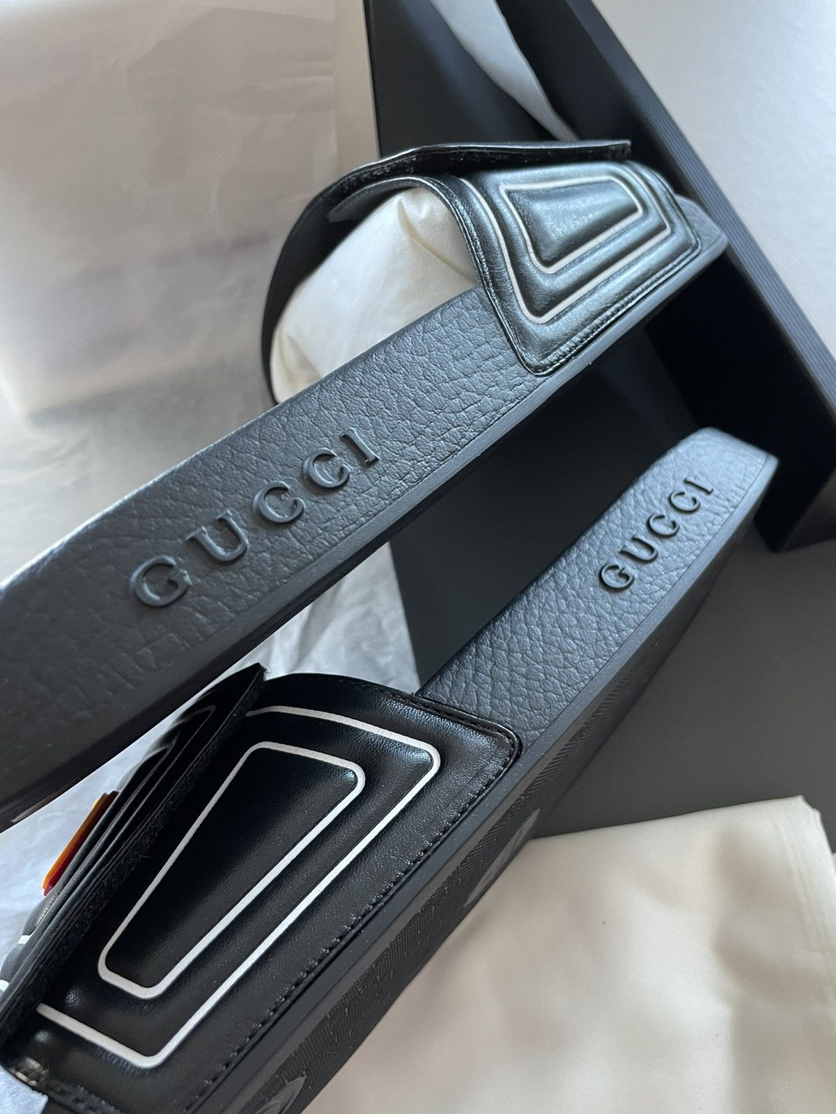 Gucci Brand NEW Runway Gucci Sldies Shoes Limited Edition Size US 12 / EU 45 - 16 Thumbnail
