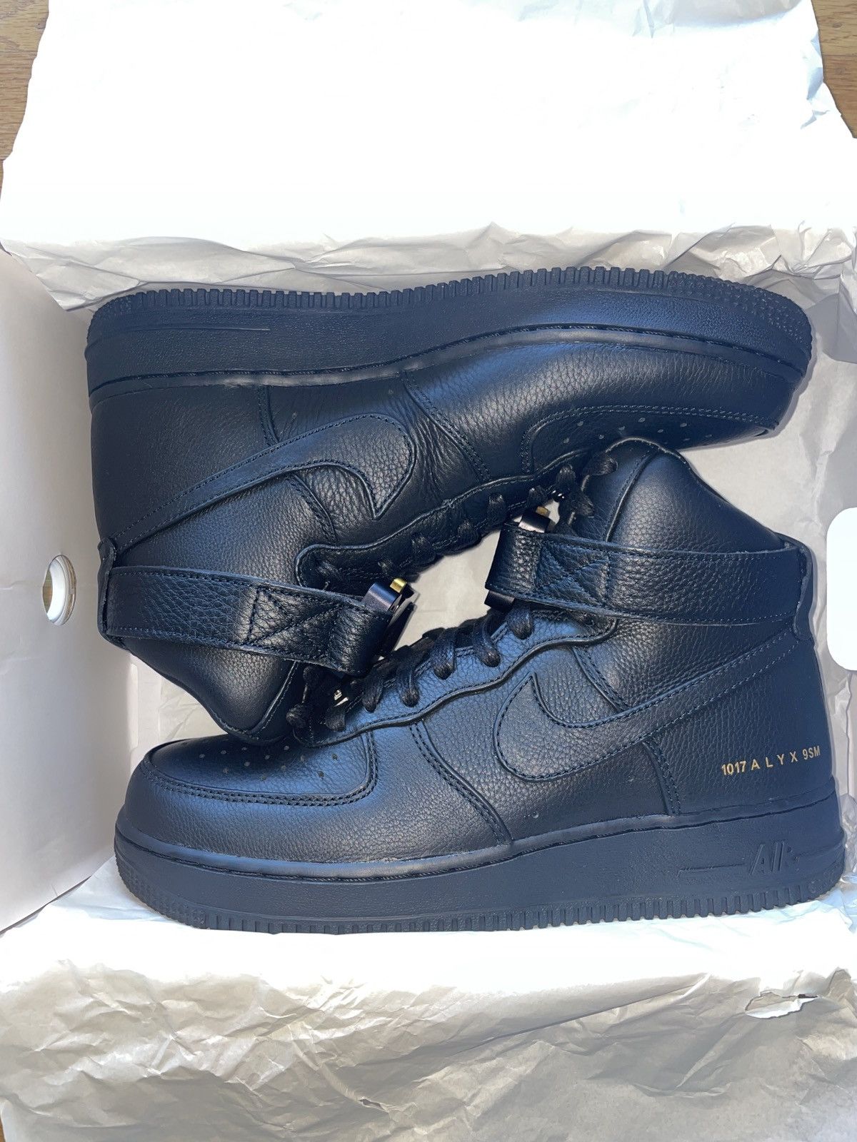 1017 alyx 9sm nike af1