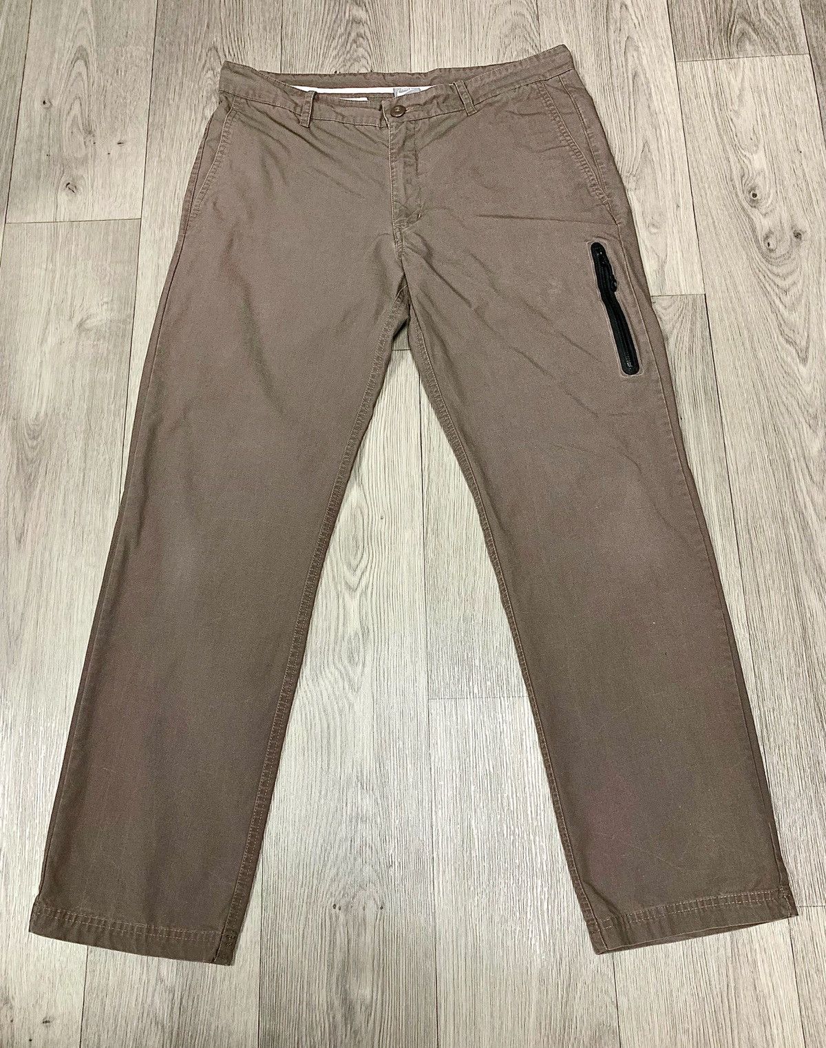Nike × Vintage Nike vintage with zip pocket pants Size US 34 / EU 50 - 1 Thumbnail