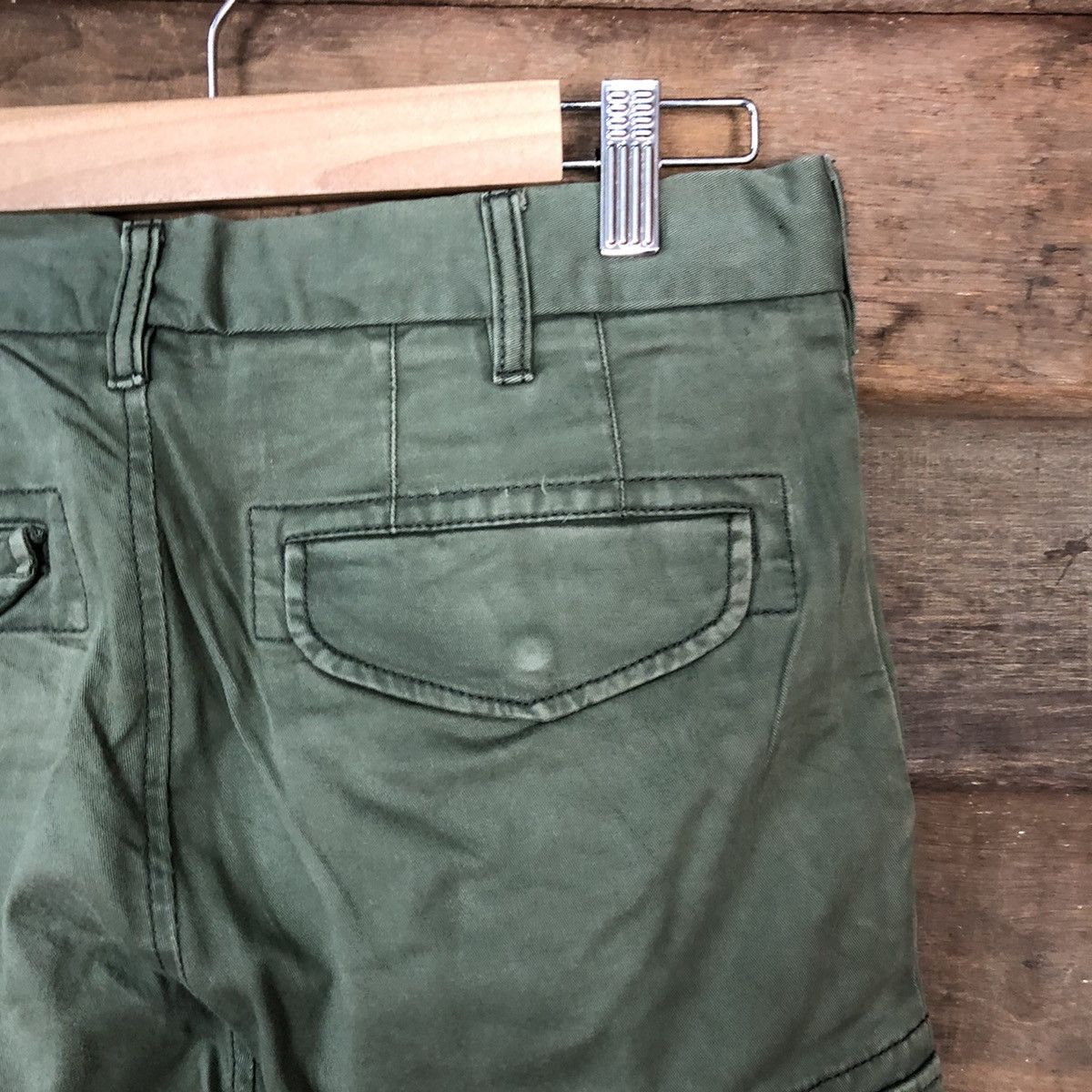 Japanese Brand Uniqlo Green multi pocket utility Cargo Pants #4032 Size US 30 / EU 46 - 15 Thumbnail