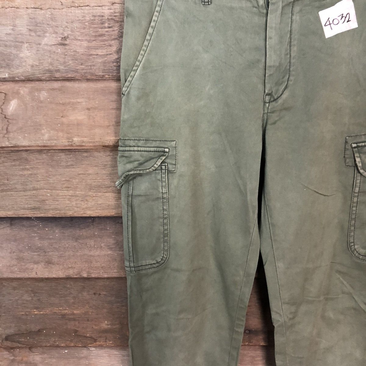 Japanese Brand Uniqlo Green multi pocket utility Cargo Pants #4032 Size US 30 / EU 46 - 6 Thumbnail