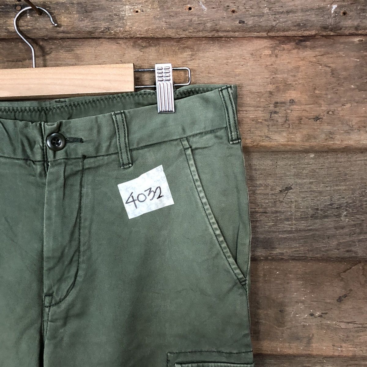 Japanese Brand Uniqlo Green multi pocket utility Cargo Pants #4032 Size US 30 / EU 46 - 5 Thumbnail