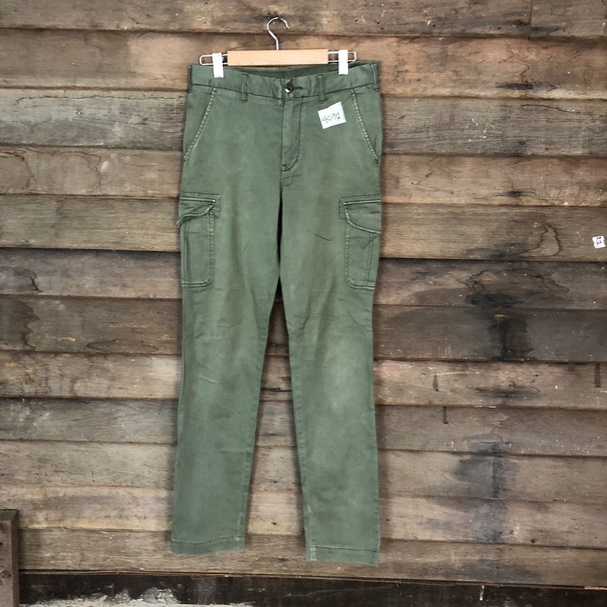 Japanese Brand Uniqlo Green multi pocket utility Cargo Pants #4032 Size US 30 / EU 46 - 1 Thumbnail